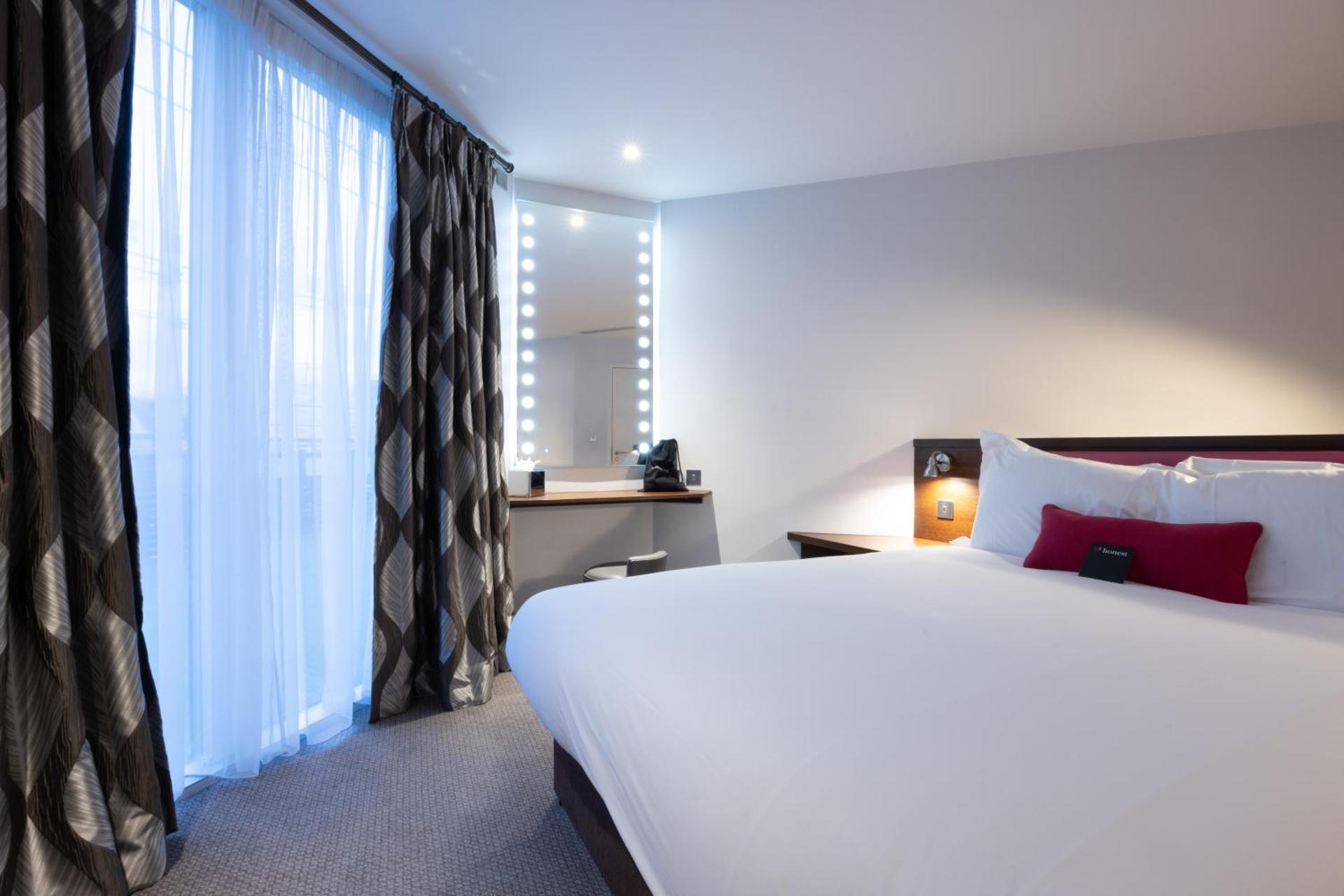 Bermondsey Square Hotel - A Bespoke Hotel - Photo 39
