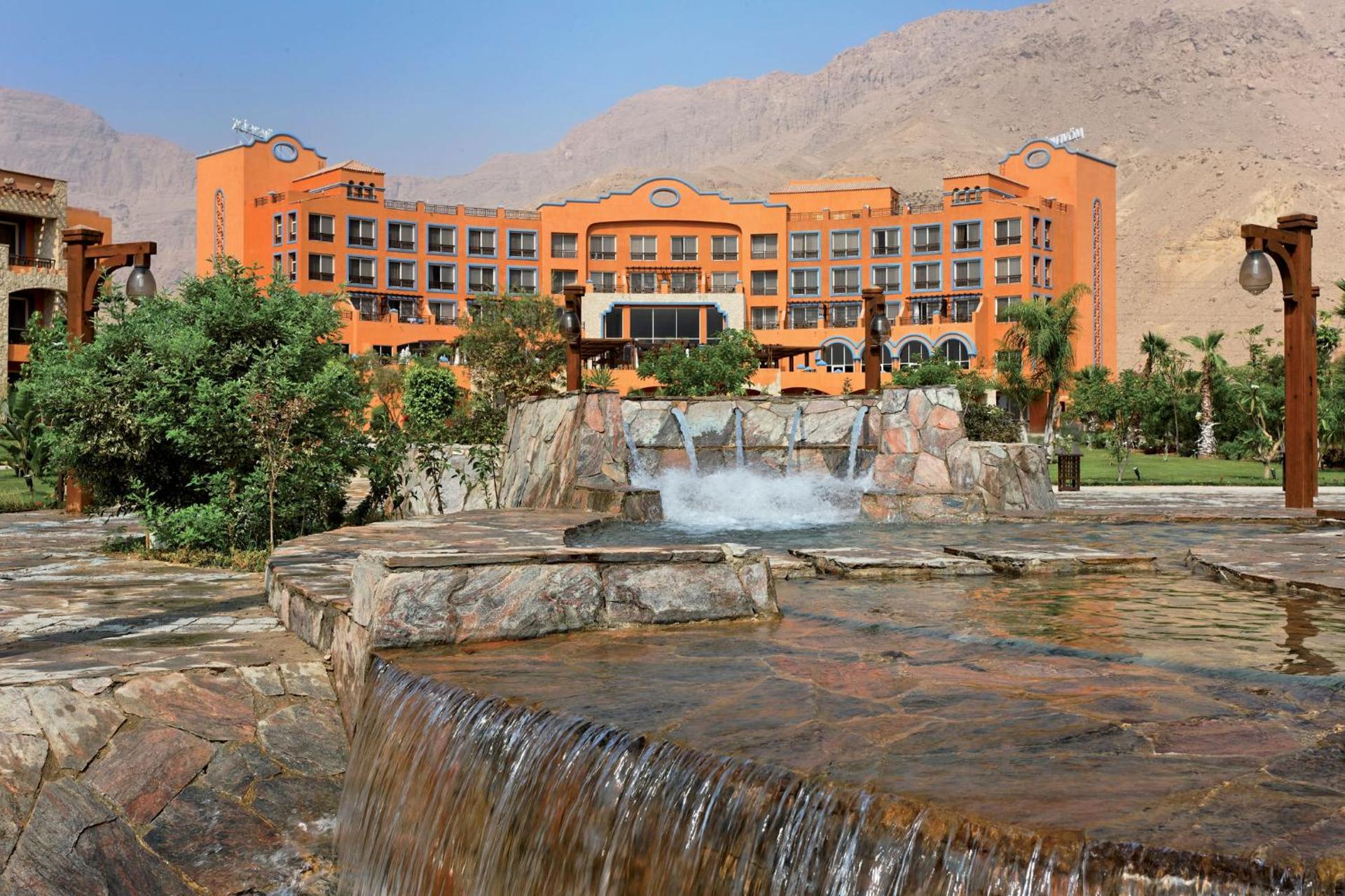 Mövenpick Resort El Sokhna - Photo 26