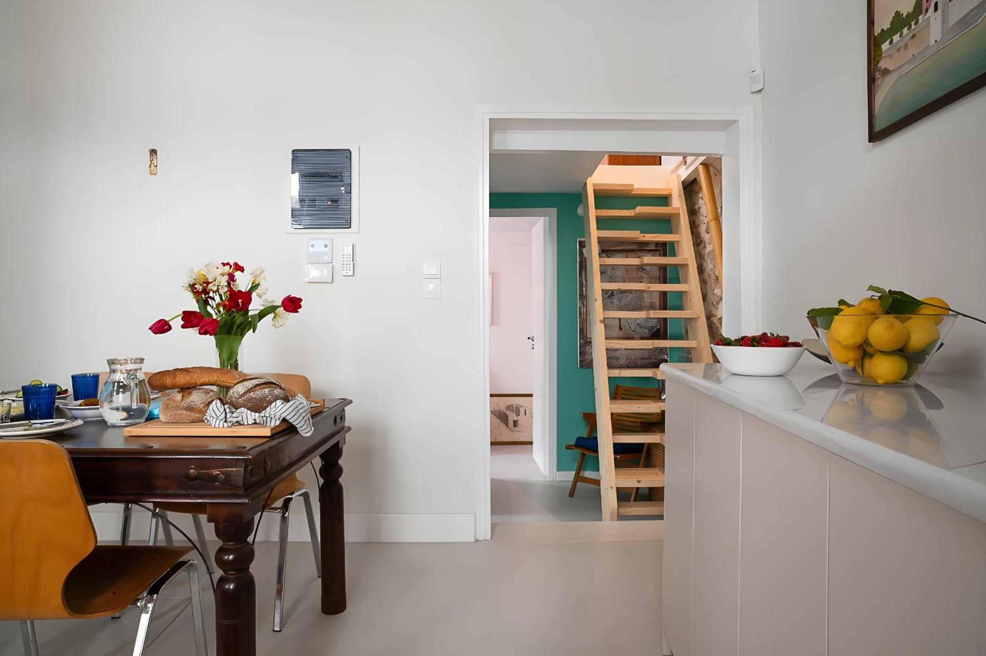 Athenian Cypress House - Photo 12