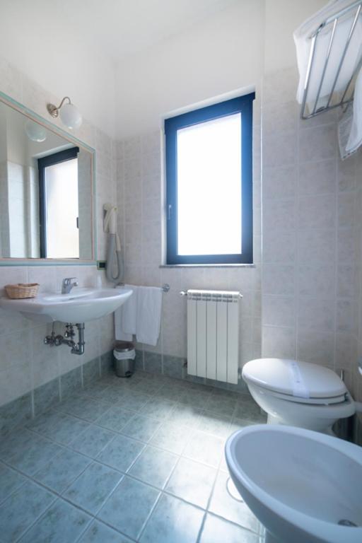 Hotel Italia & Lombardi - Photo 54