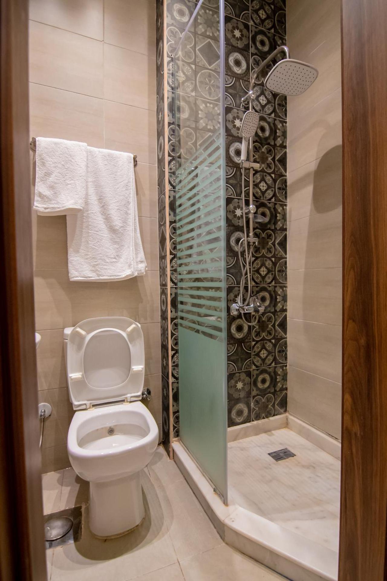 Egyptian Night Hostel - Photo 11