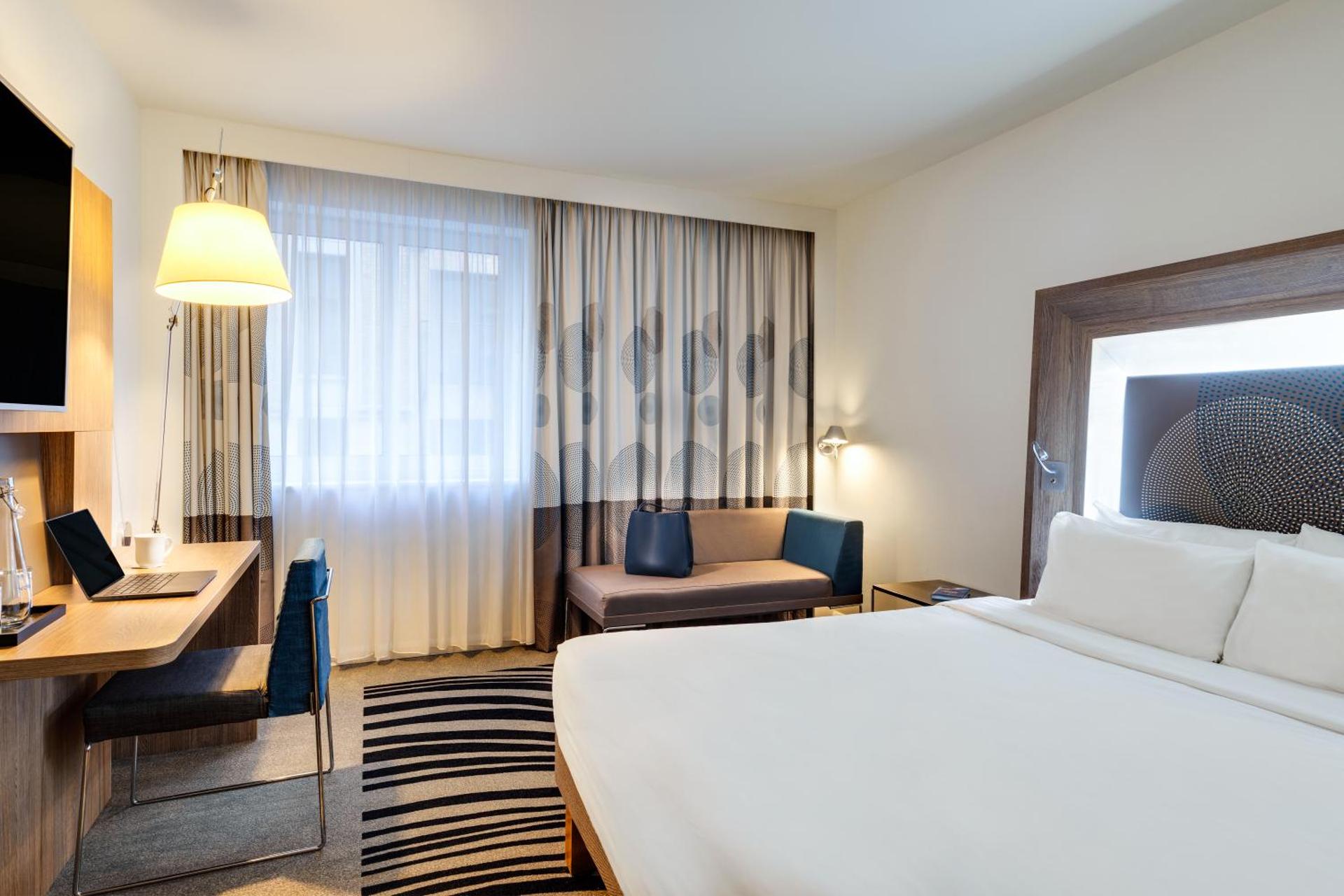 Novotel London Tower Bridge - Photo 9