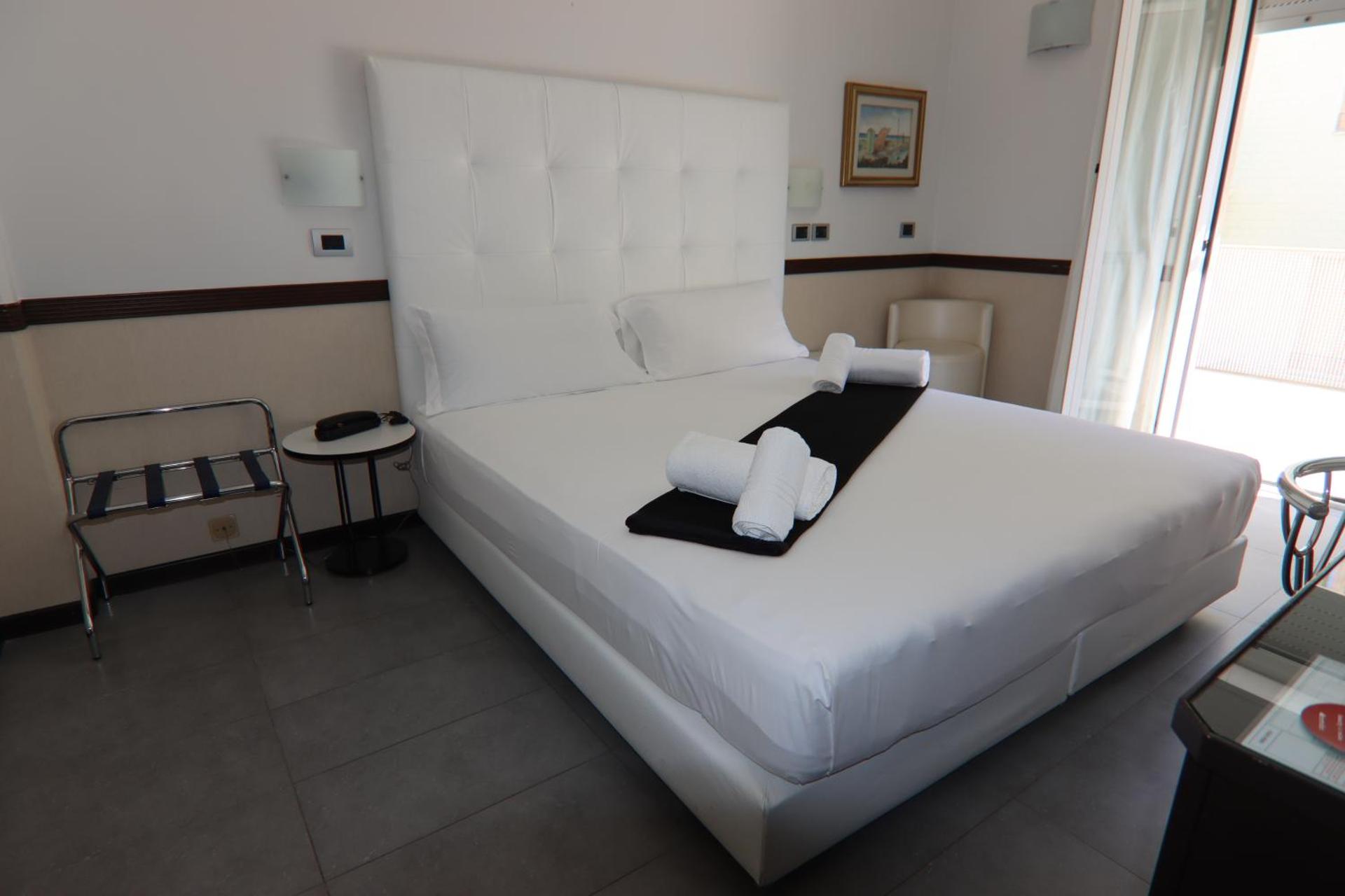 Hotel Derby - Photo 18