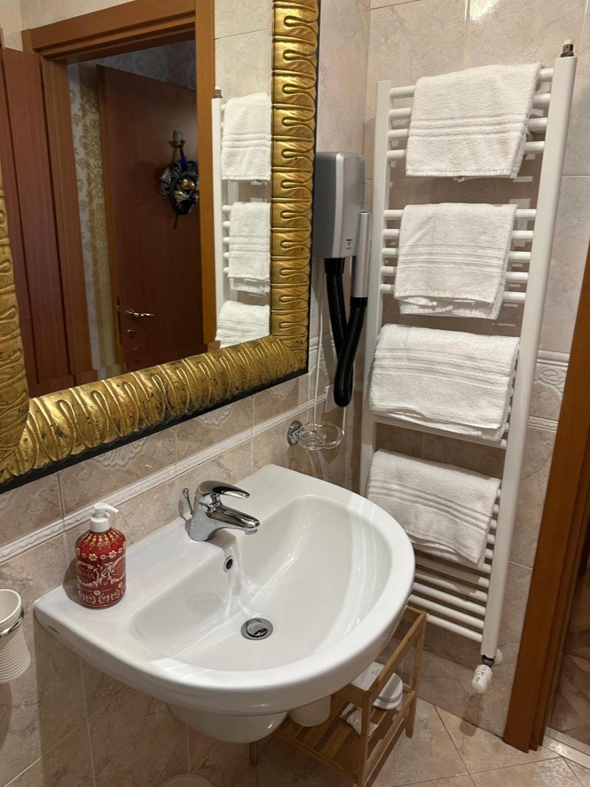 Dimora Al Doge Beato vista canale - Photo 30