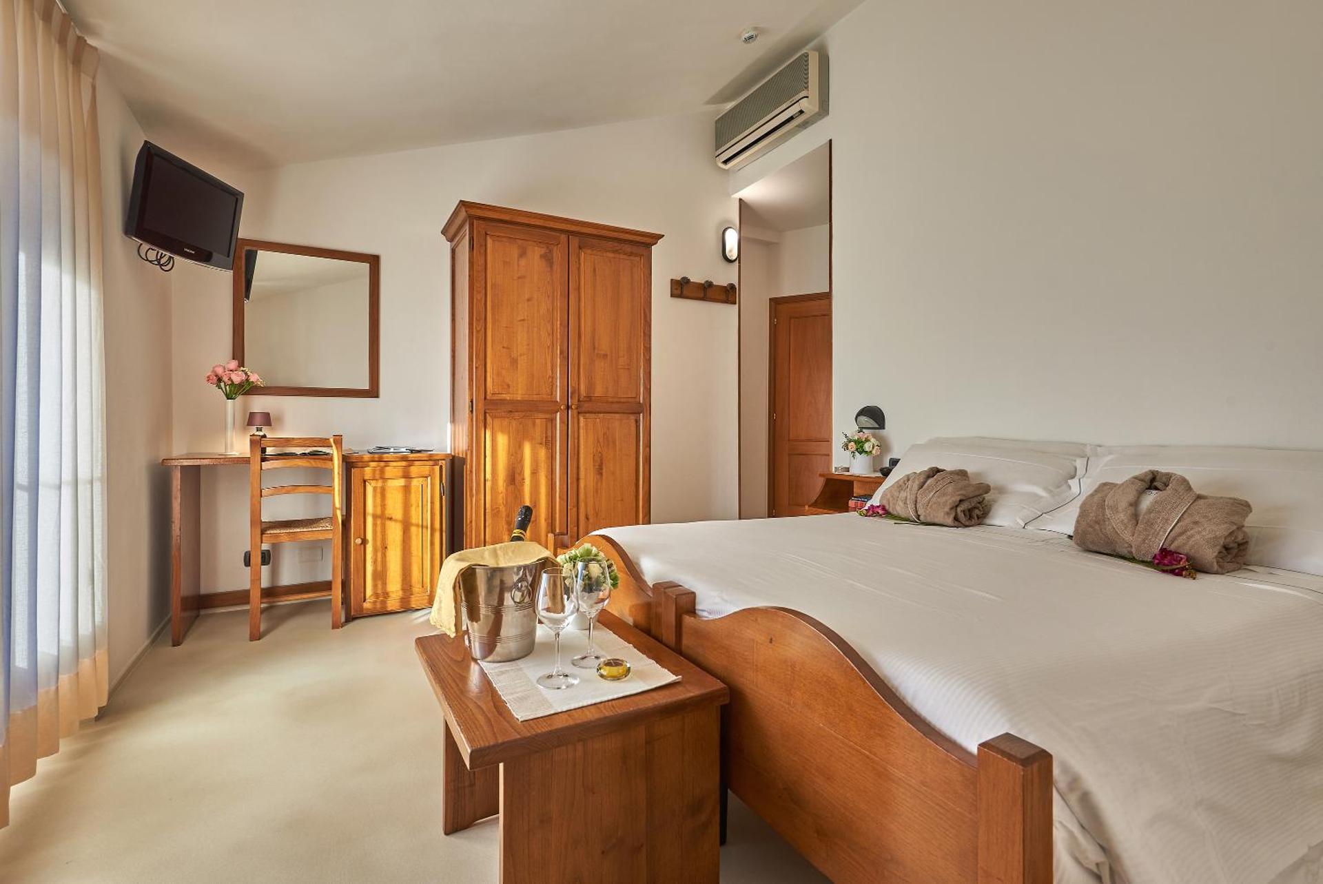 Casanova - Wellness Center La Grotta Etrusca - Photo 52