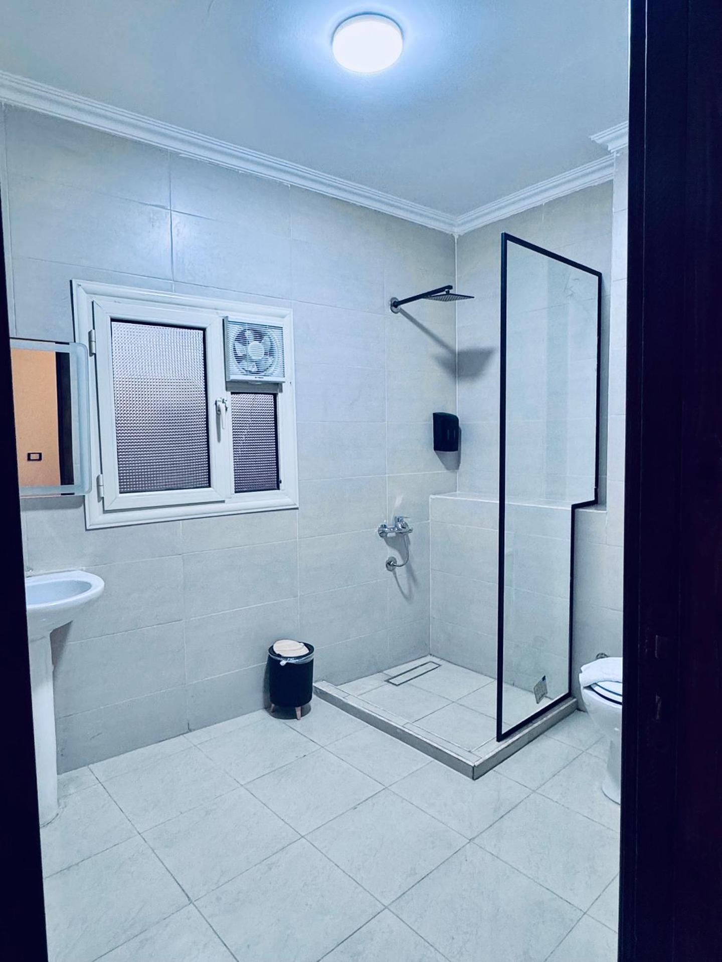 Classic Triple Room - Photo 2