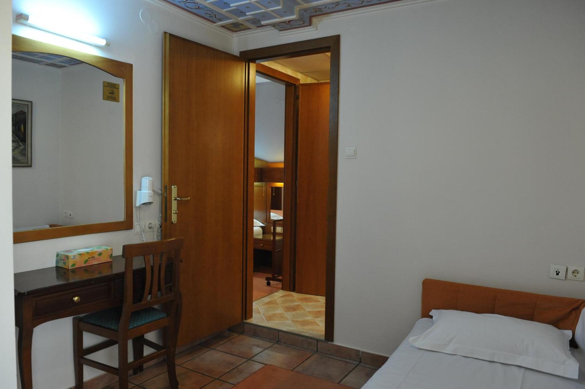 Hotel Katerina - Photo 5