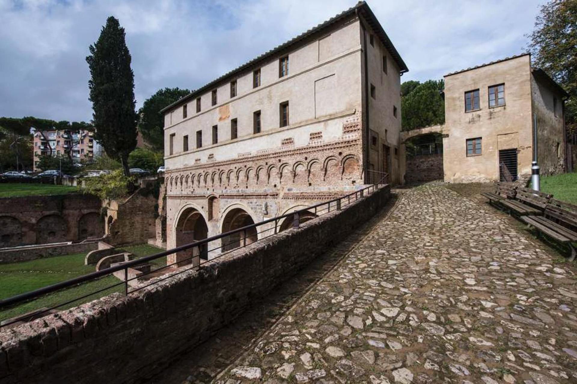 Hotel Minerva - Photo 95