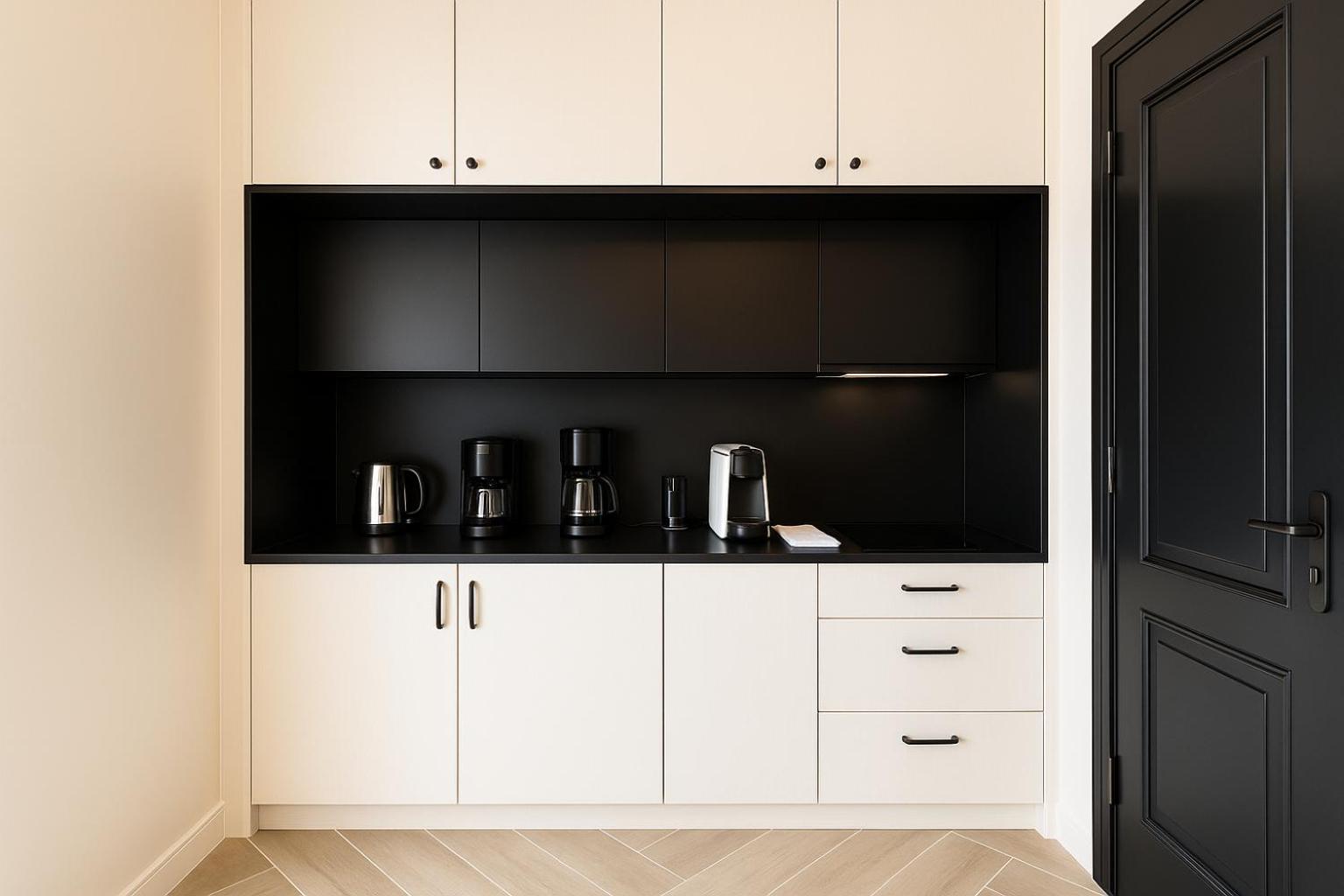 Triple A - Golden Eight - On Aiolou Downtown - FREE Parking! - Photo 25