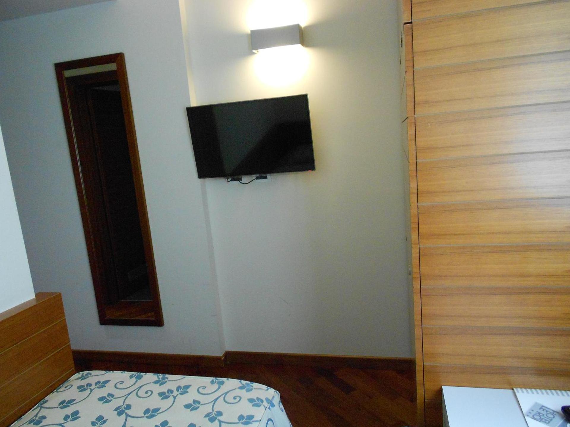 Hotel Le Roi - Photo 32