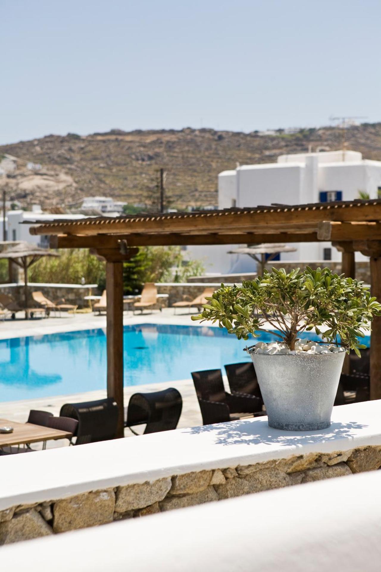 Yiannaki Hotel - Photo 82