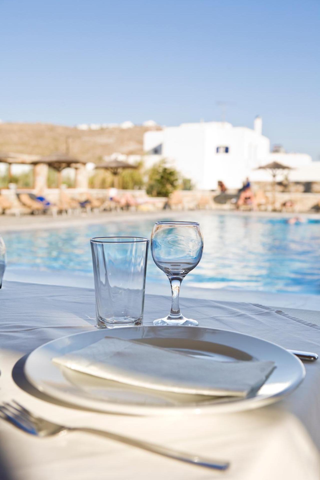 Yiannaki Hotel - Photo 71