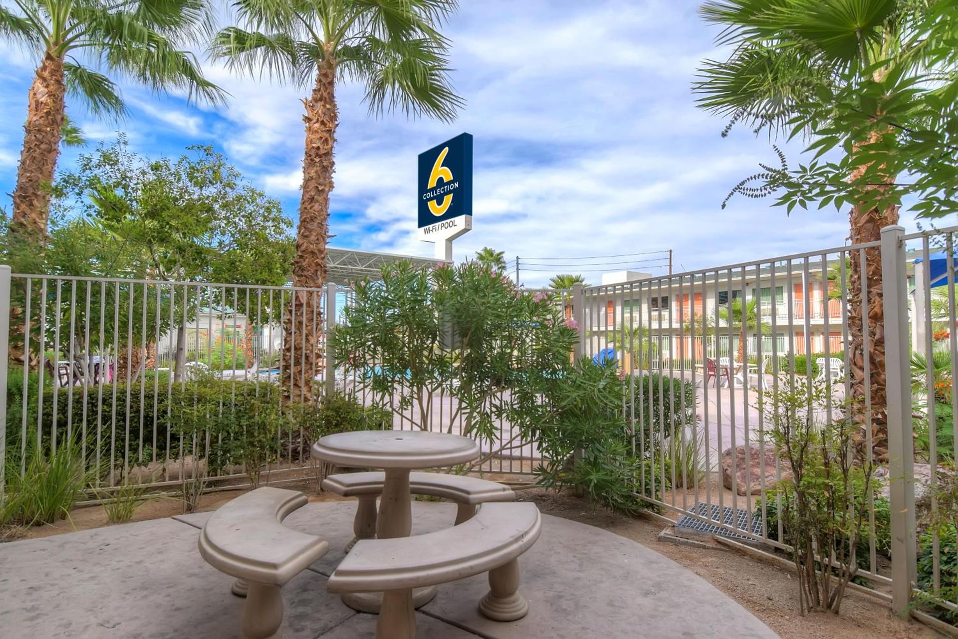 Studio 6 Suites Las Vegas, NV - Tropicana - Photo 55