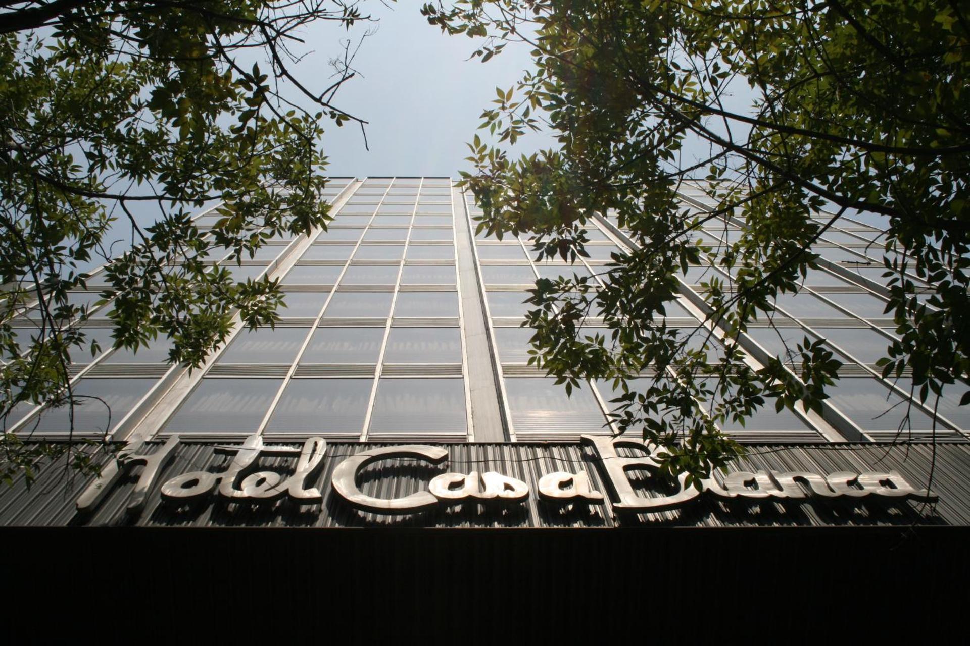 Hotel Casa Blanca - Photo 41