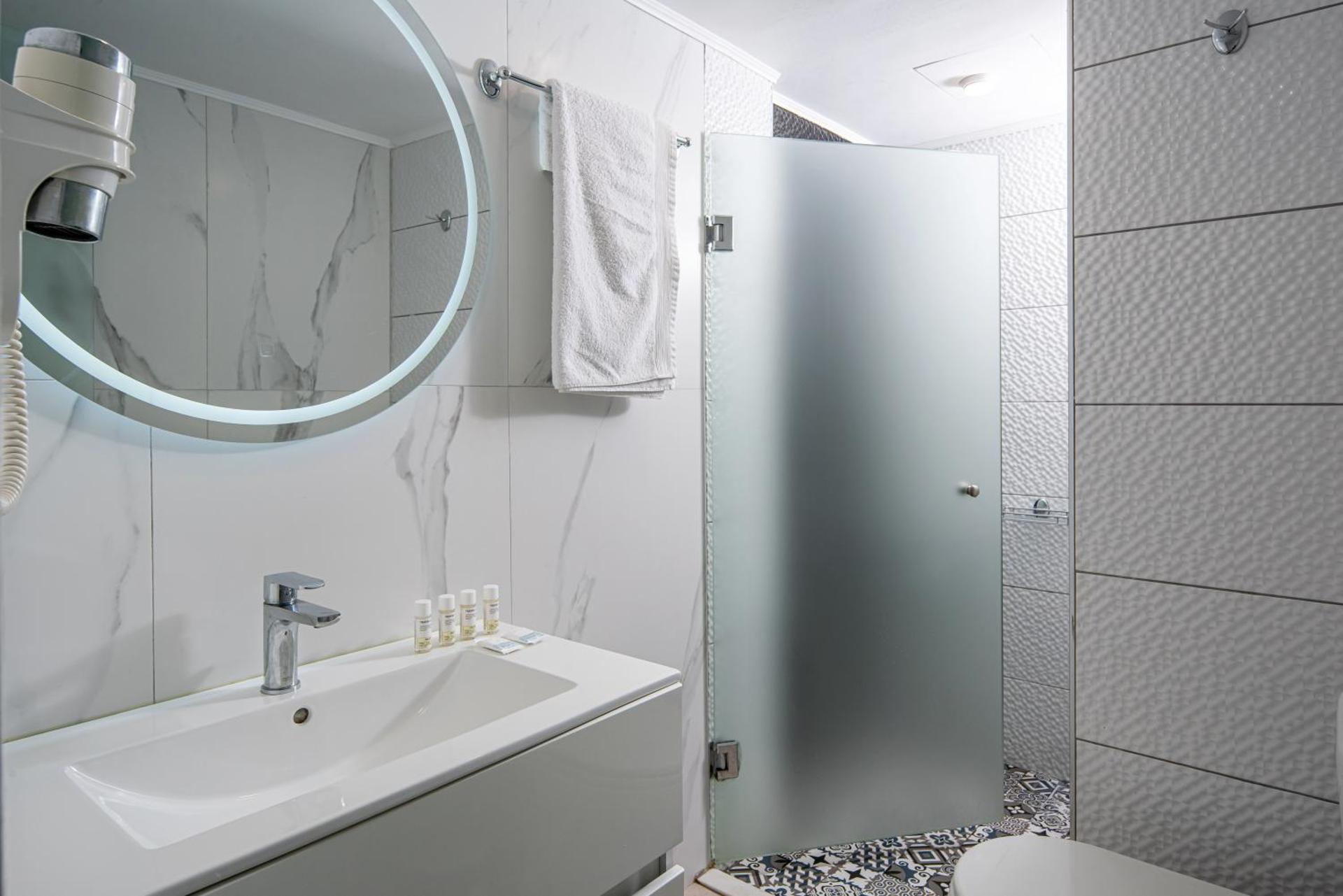 Georgia's Garden by Omilos Hotels - Photo 52