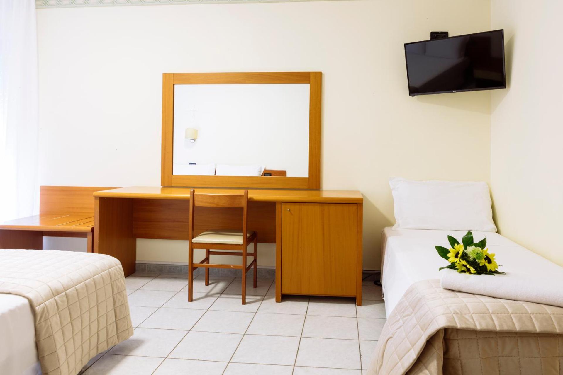 Hotel Leon - Ristorante Al Cavallino Rosso - Photo 76