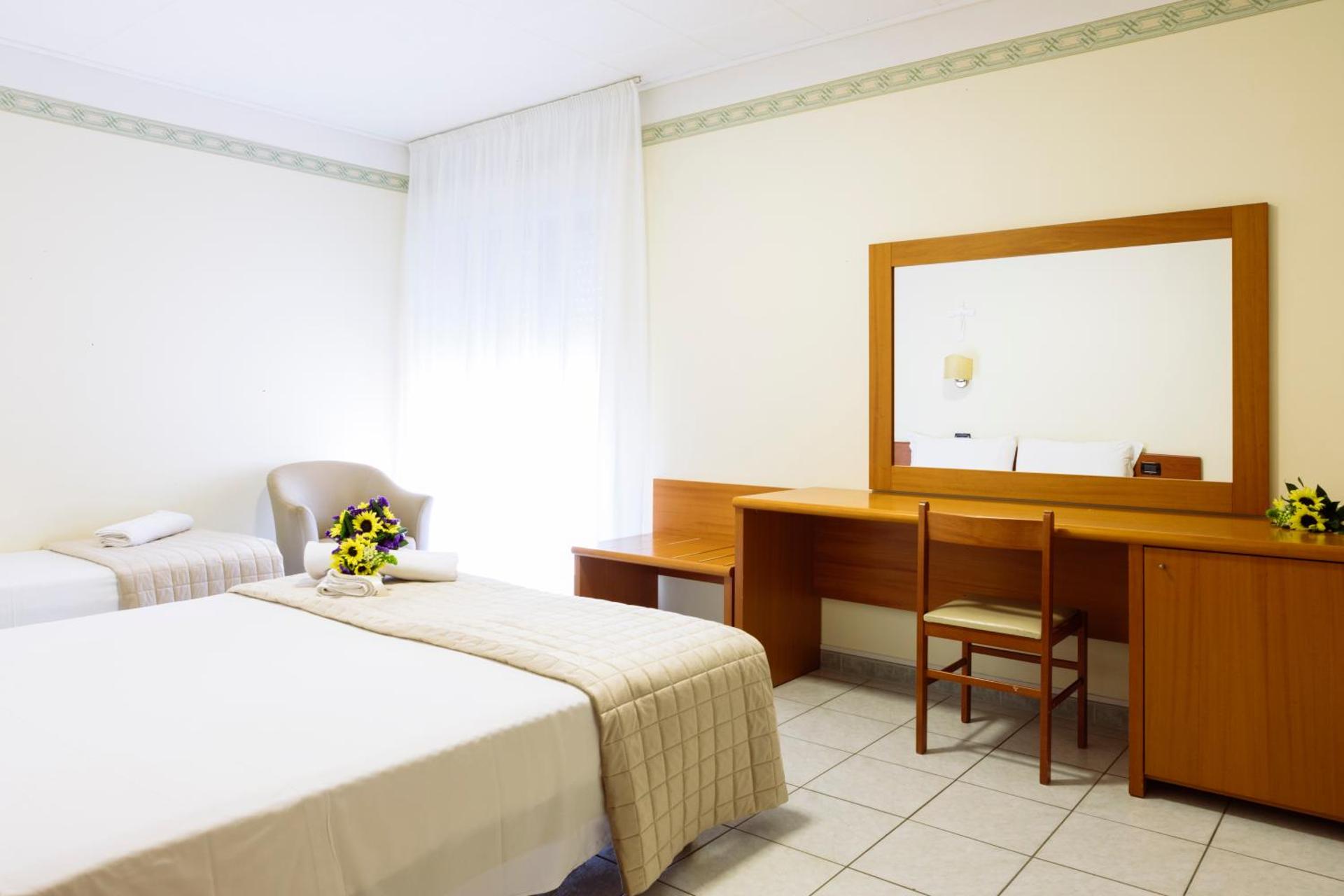 Hotel Leon - Ristorante Al Cavallino Rosso - Photo 70