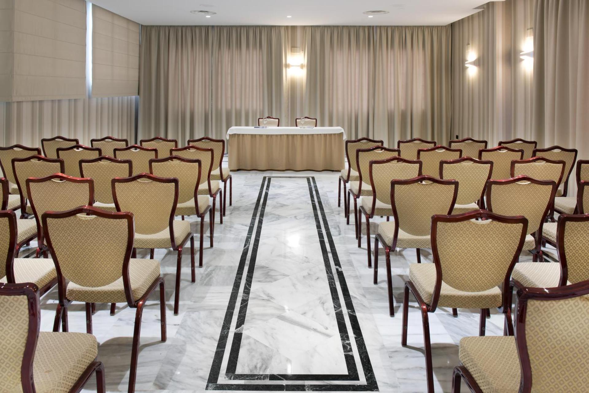 Elba Motril Beach & Business Hotel - Photo 45