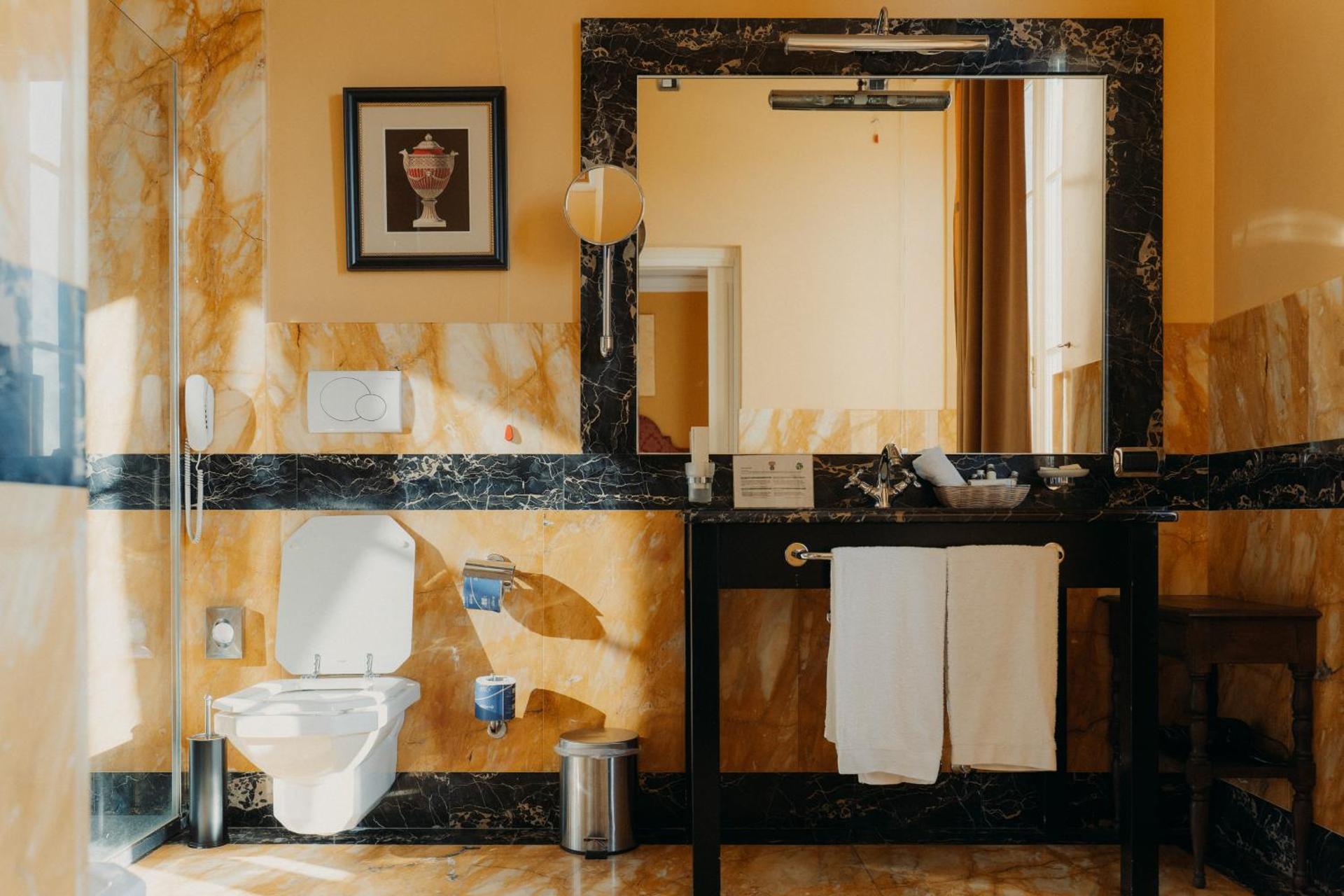 Hotel Palazzo Guiscardo Pietrasanta - Photo 9