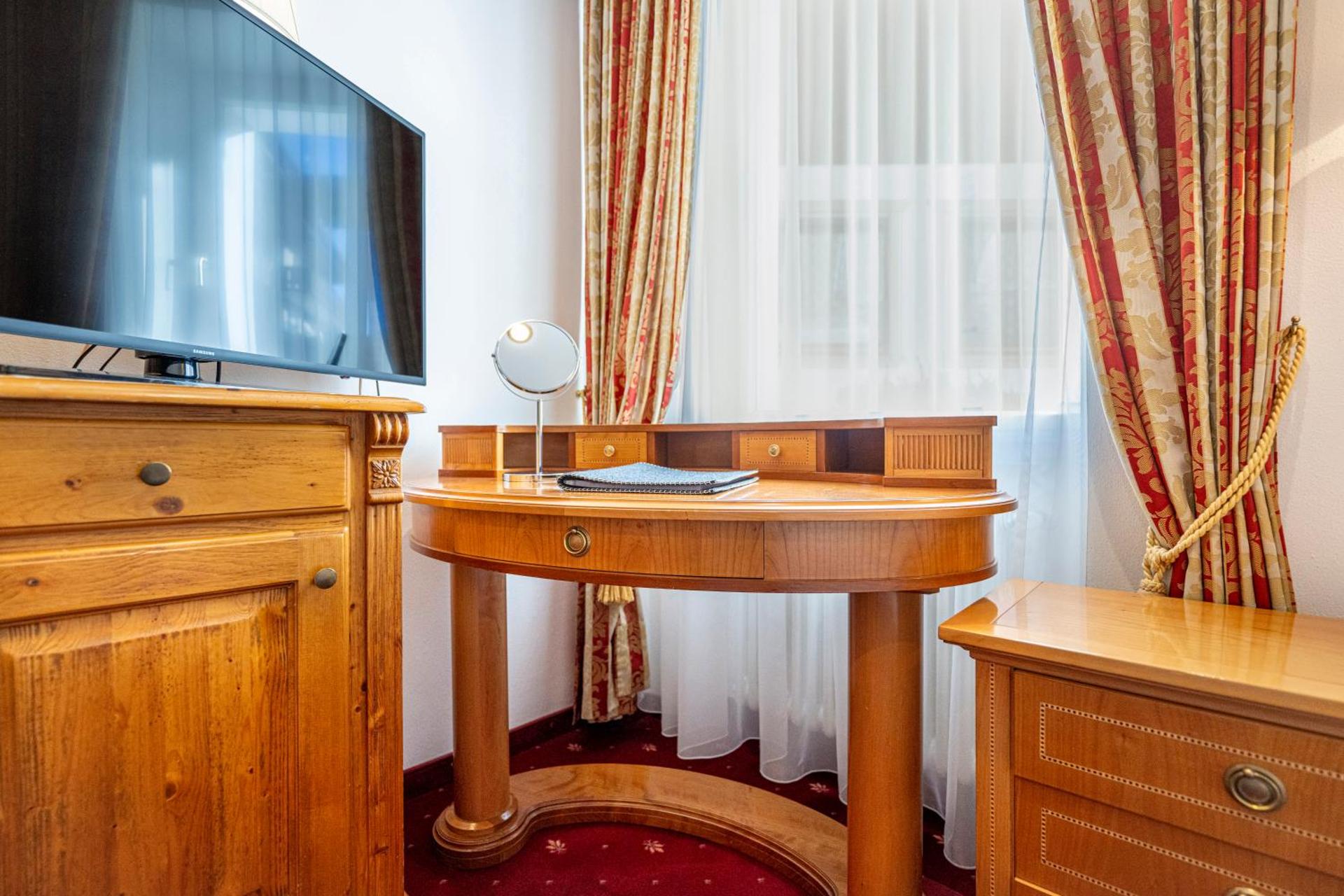 Hotel Touring Dolomites - Photo 56