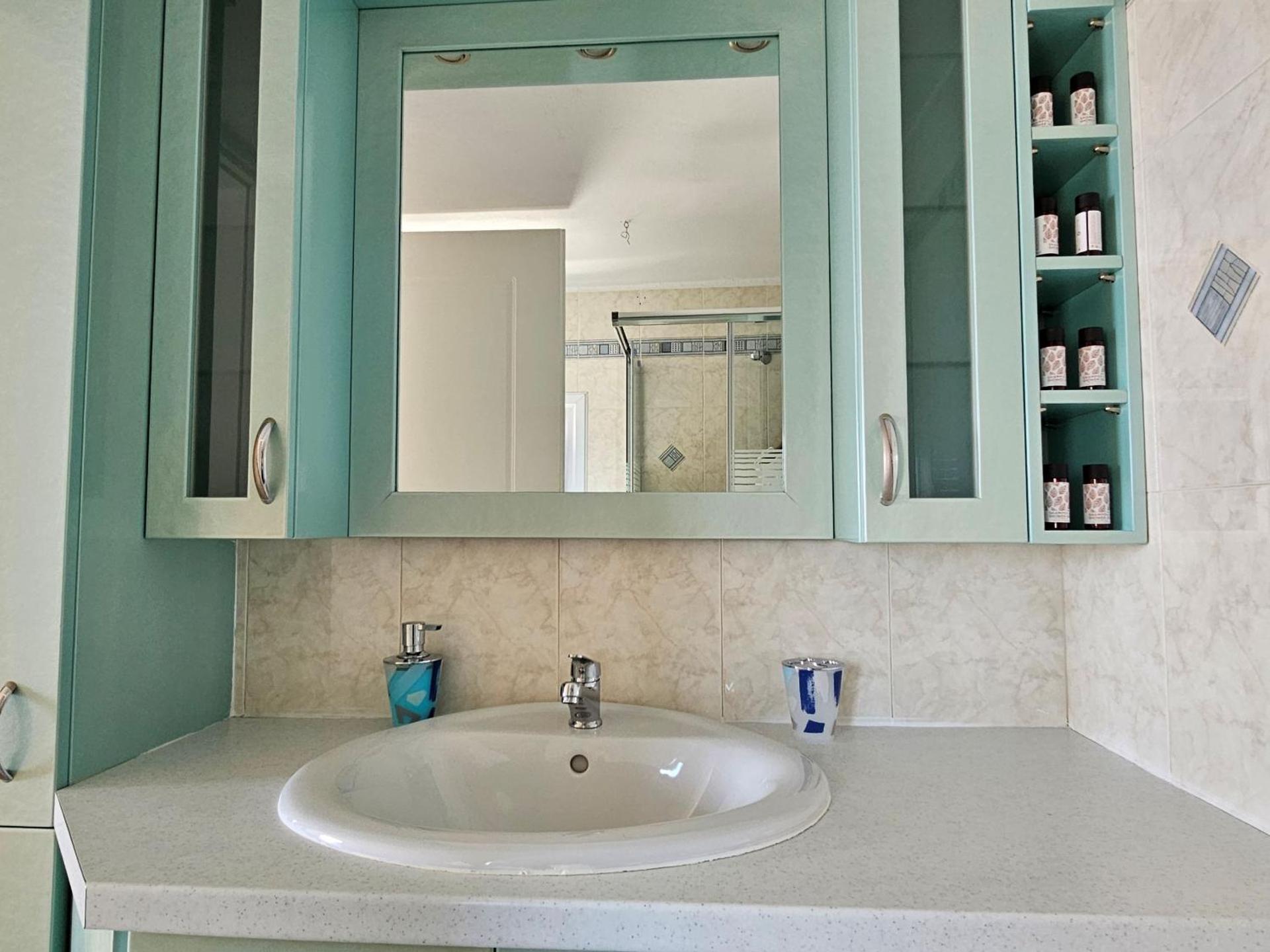 Trypiti Sea View Apartment - Photo 16