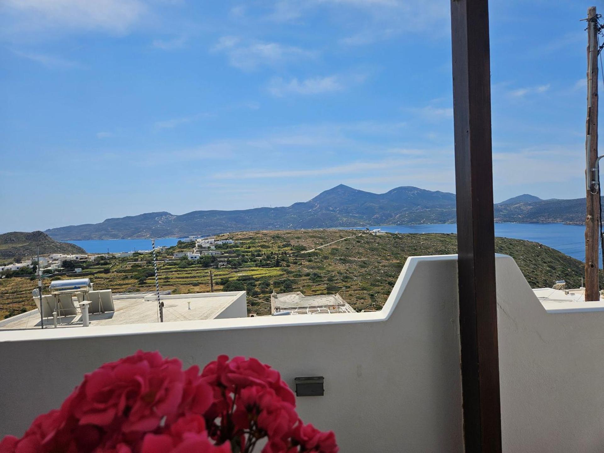 Trypiti Sea View Apartment - Photo 12