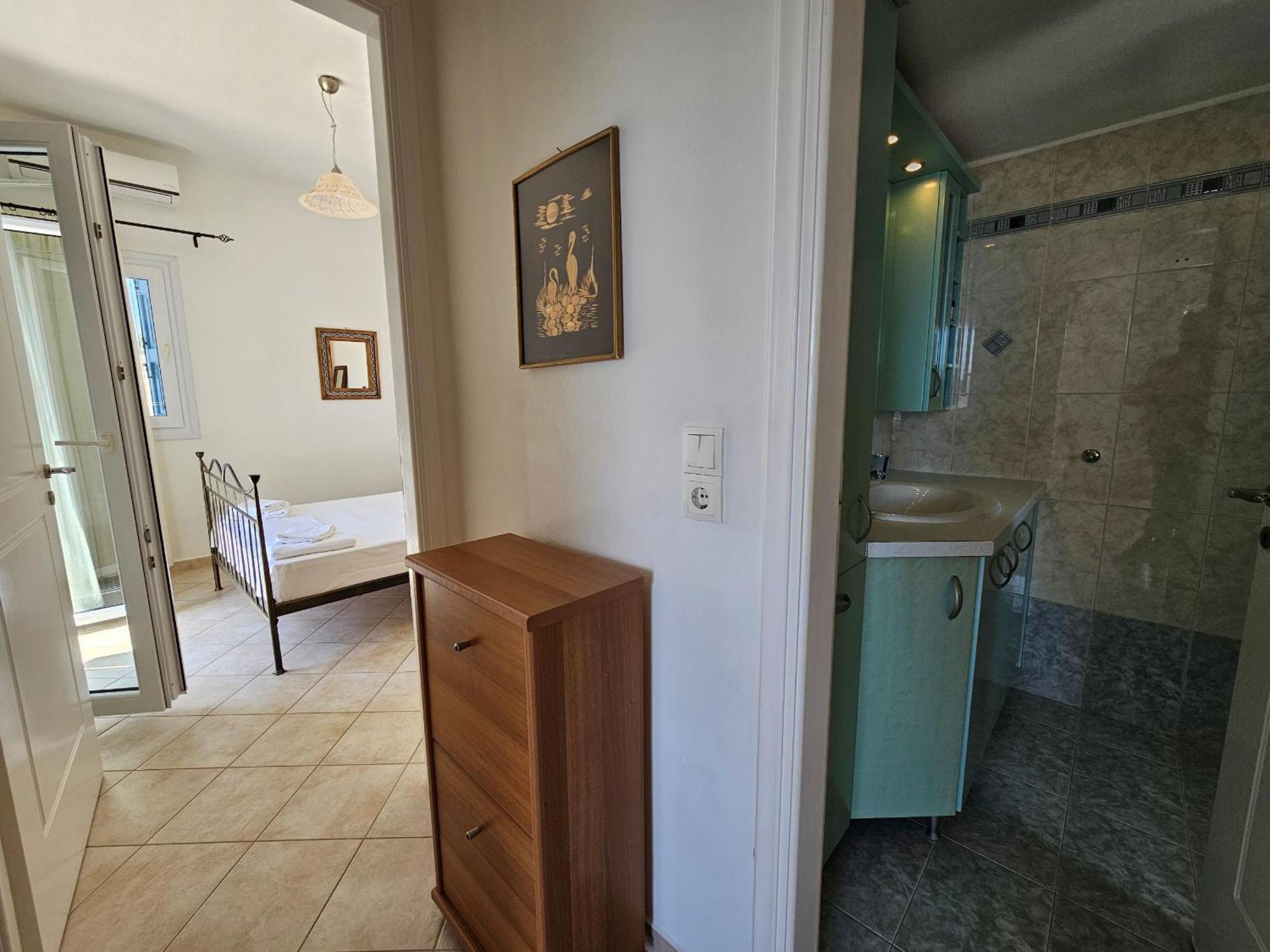 Trypiti Sea View Apartment - Photo 19