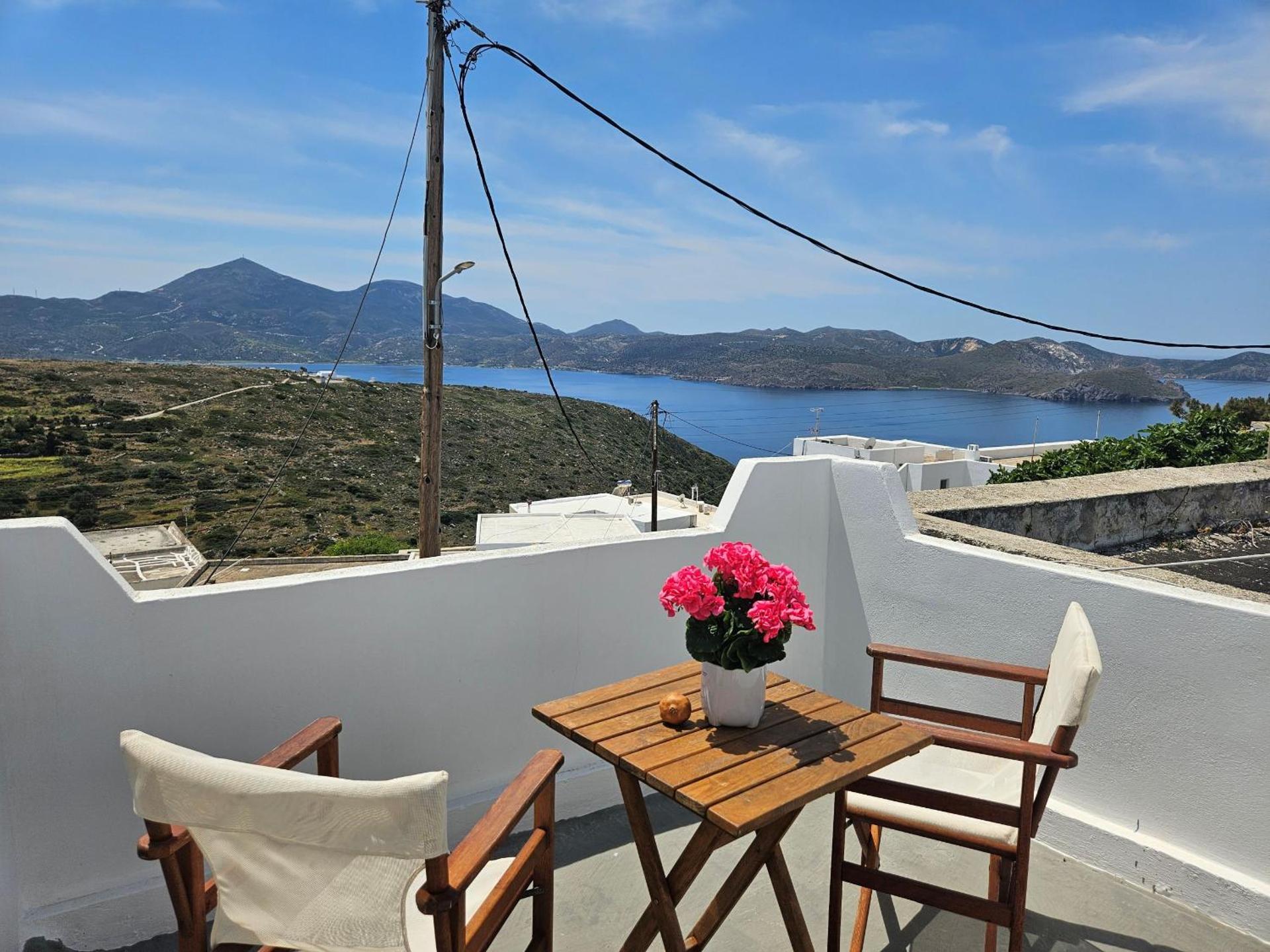 Trypiti Sea View Apartment - Photo 2