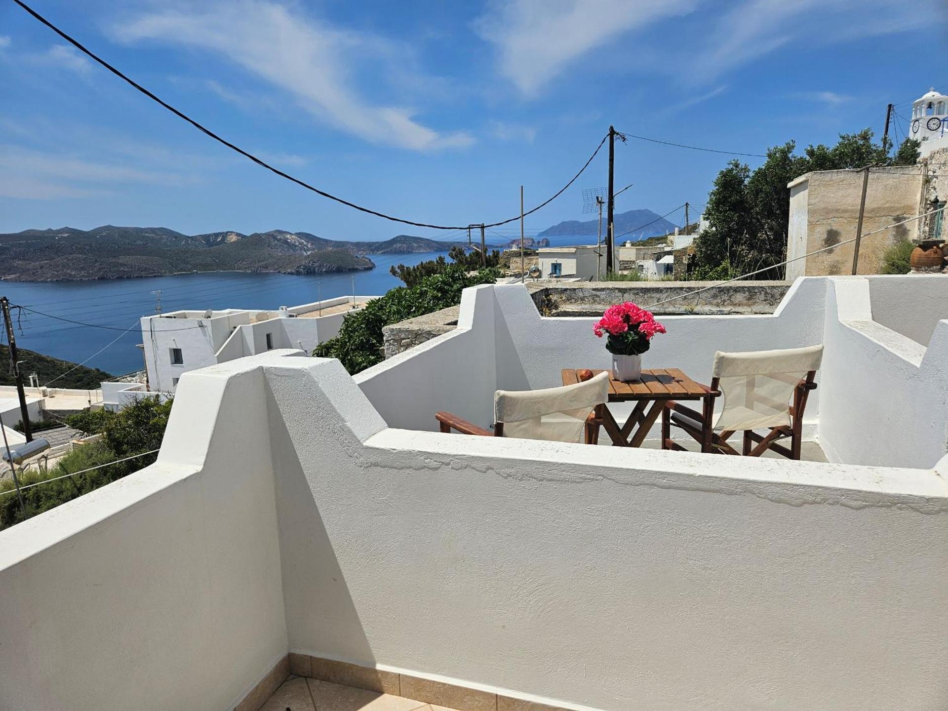 Trypiti Sea View Apartment - Photo 32