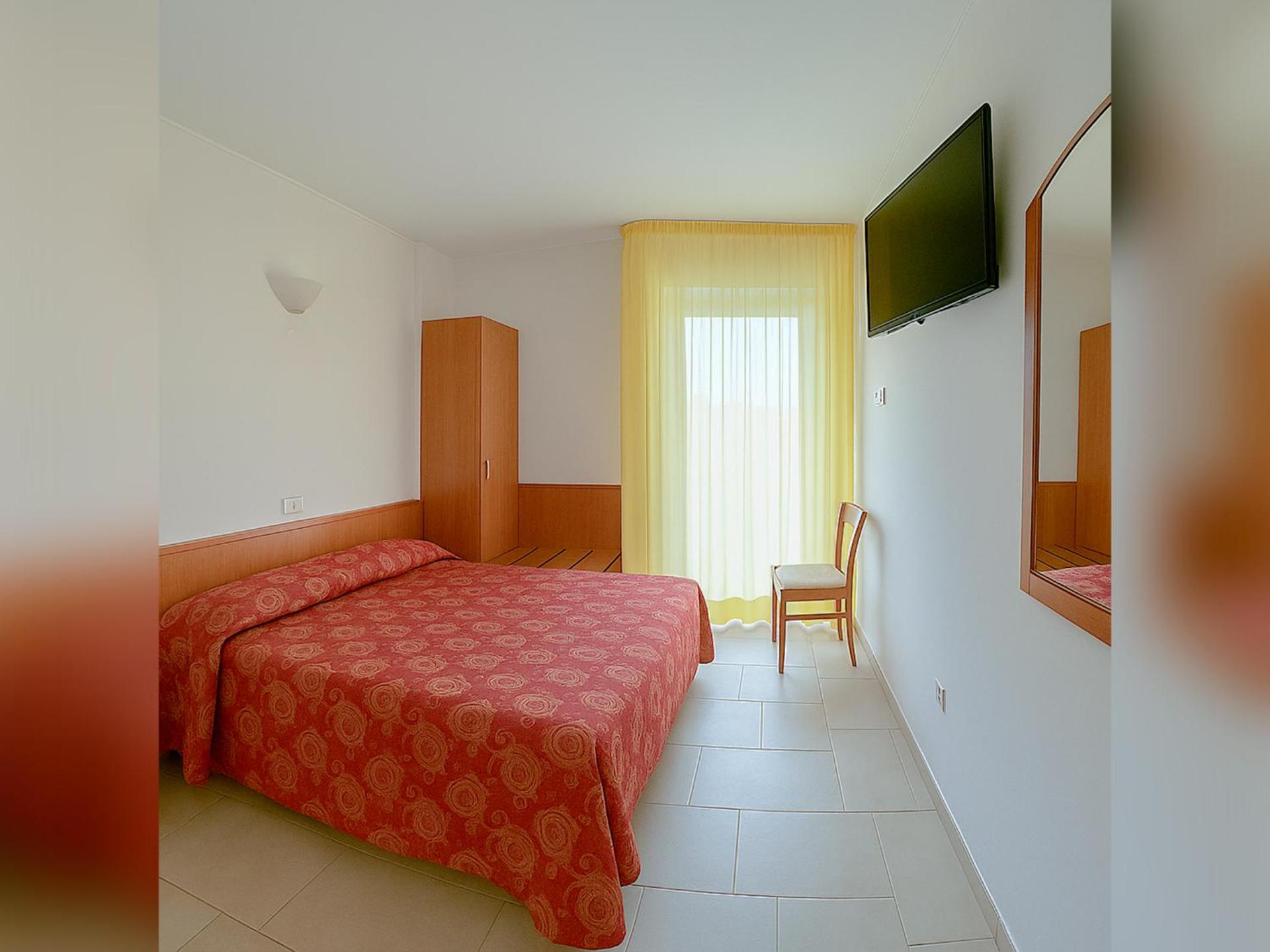 La Solaria Hotel - Photo 32