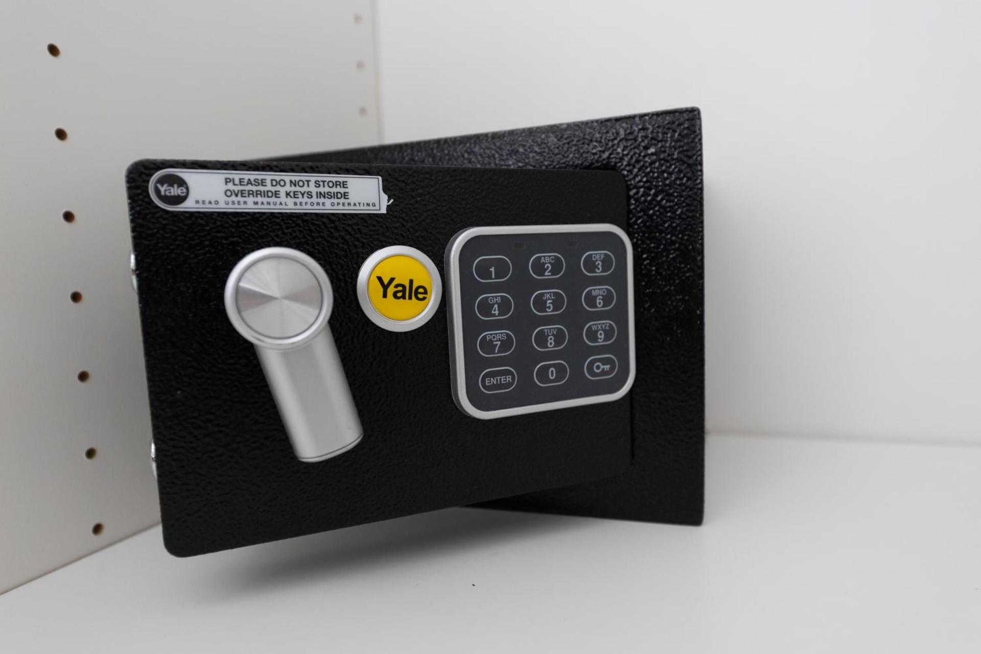 Casanova Rooms and Apartment to Rent - Photo 18