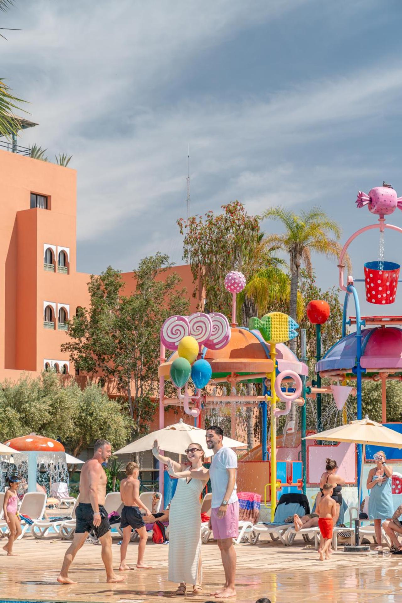 Rose Aqua Park Hotel - Photo 127