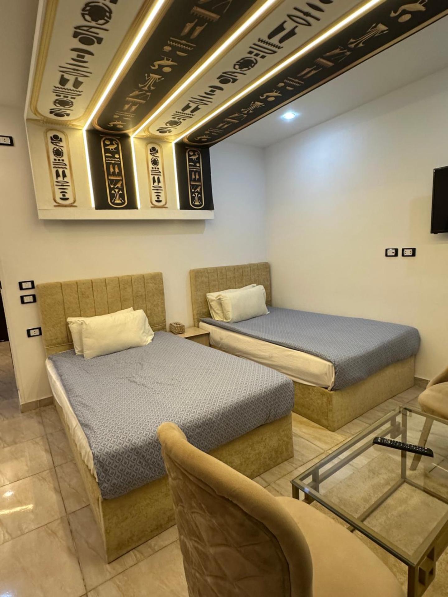 Linda Pyramids view - Photo 38