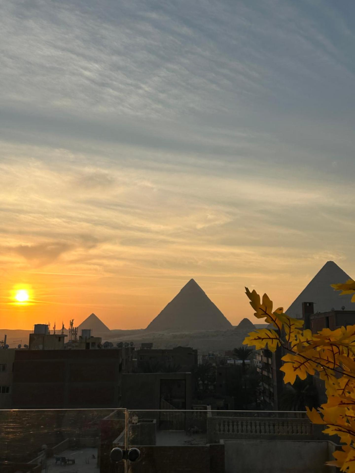 Linda Pyramids view - Photo 119