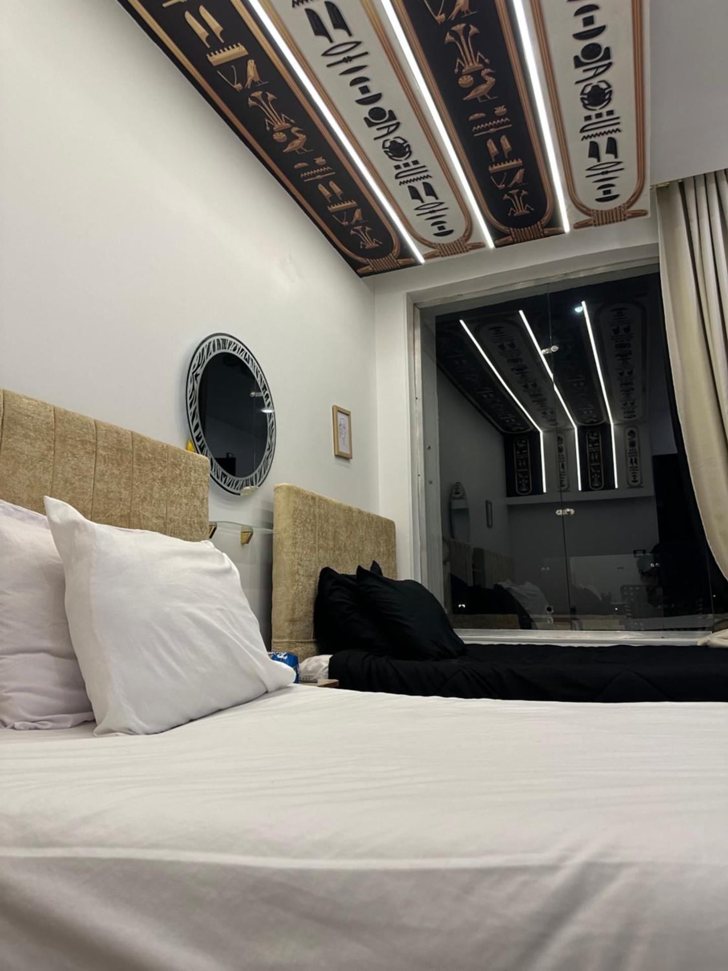 Linda Pyramids view - Photo 13