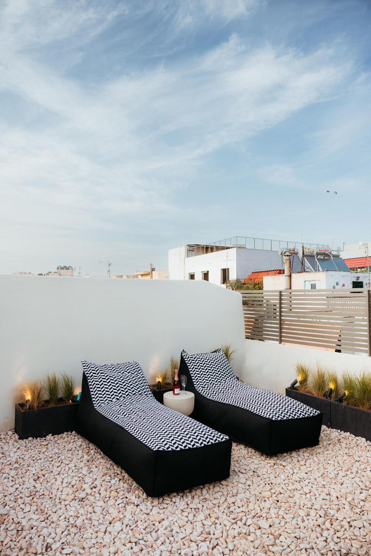 Num Suites & Lofts Athens - Photo 76