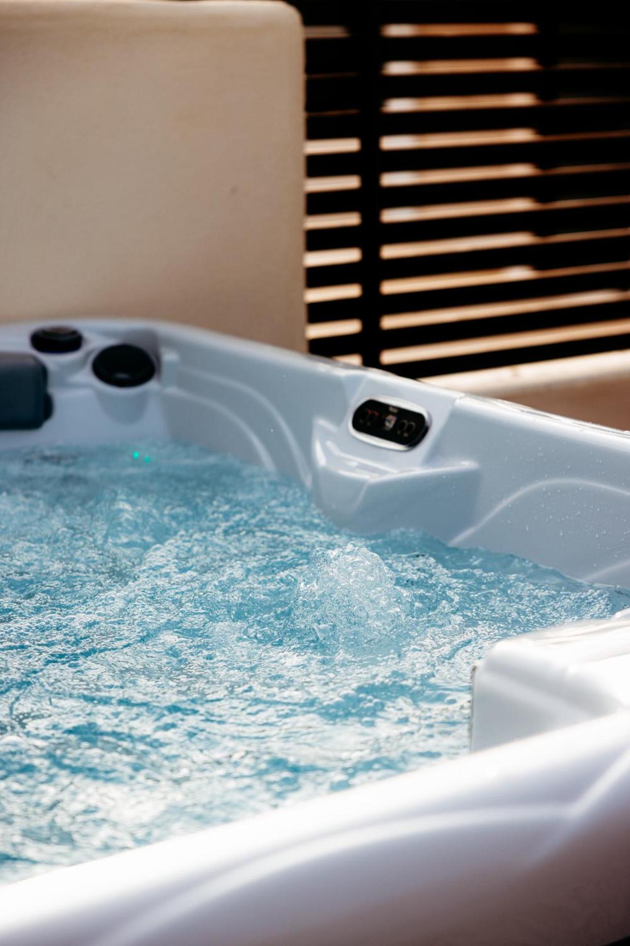 Num Suites & Lofts Athens - Photo 81