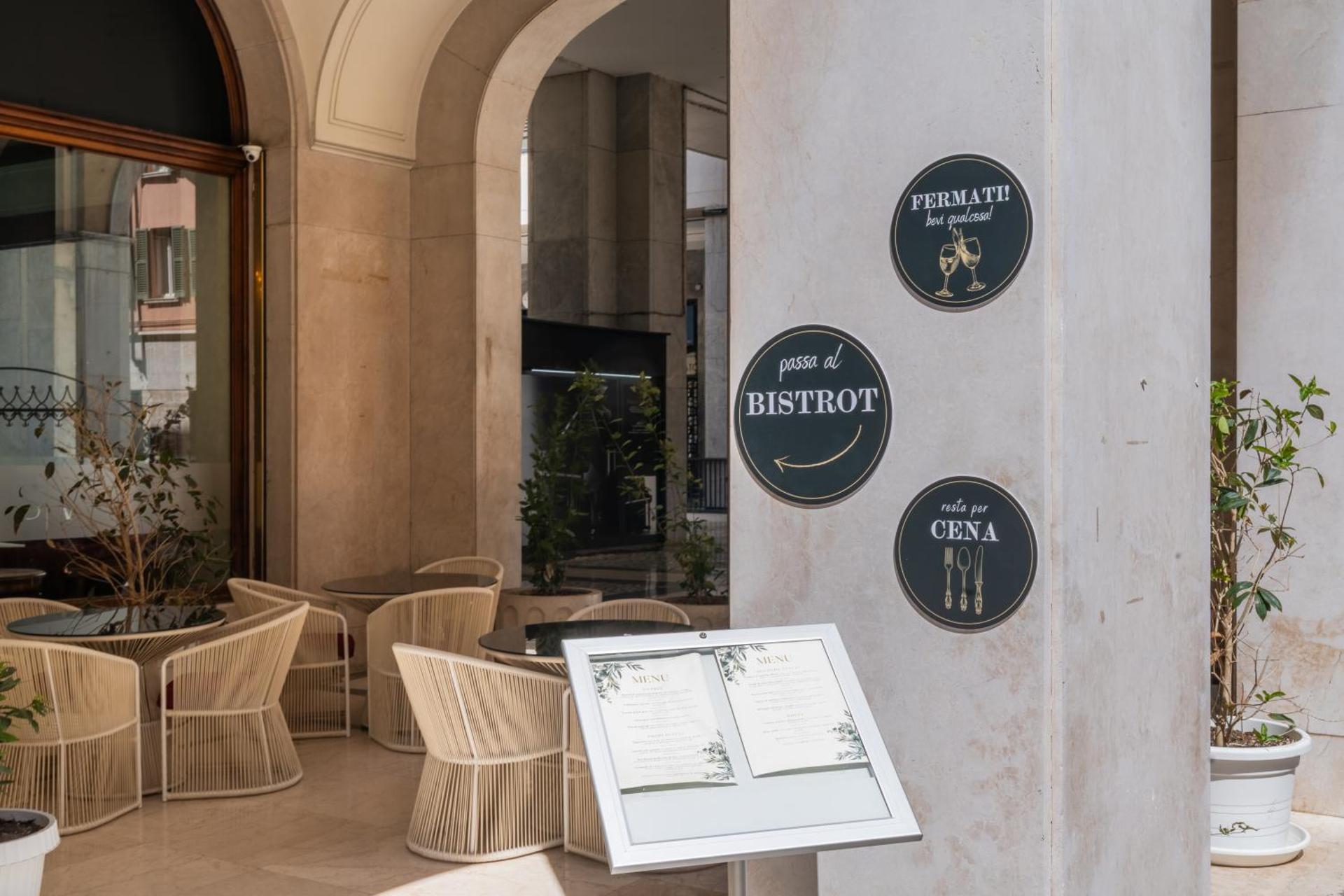 Hotel Vittoria - Photo 213