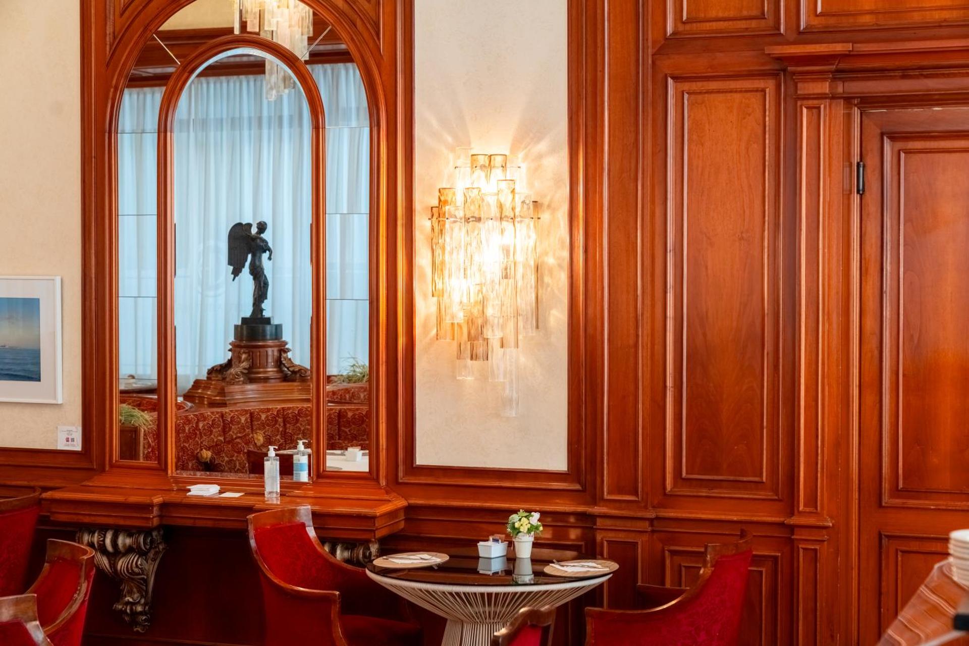 Hotel Vittoria - Photo 230