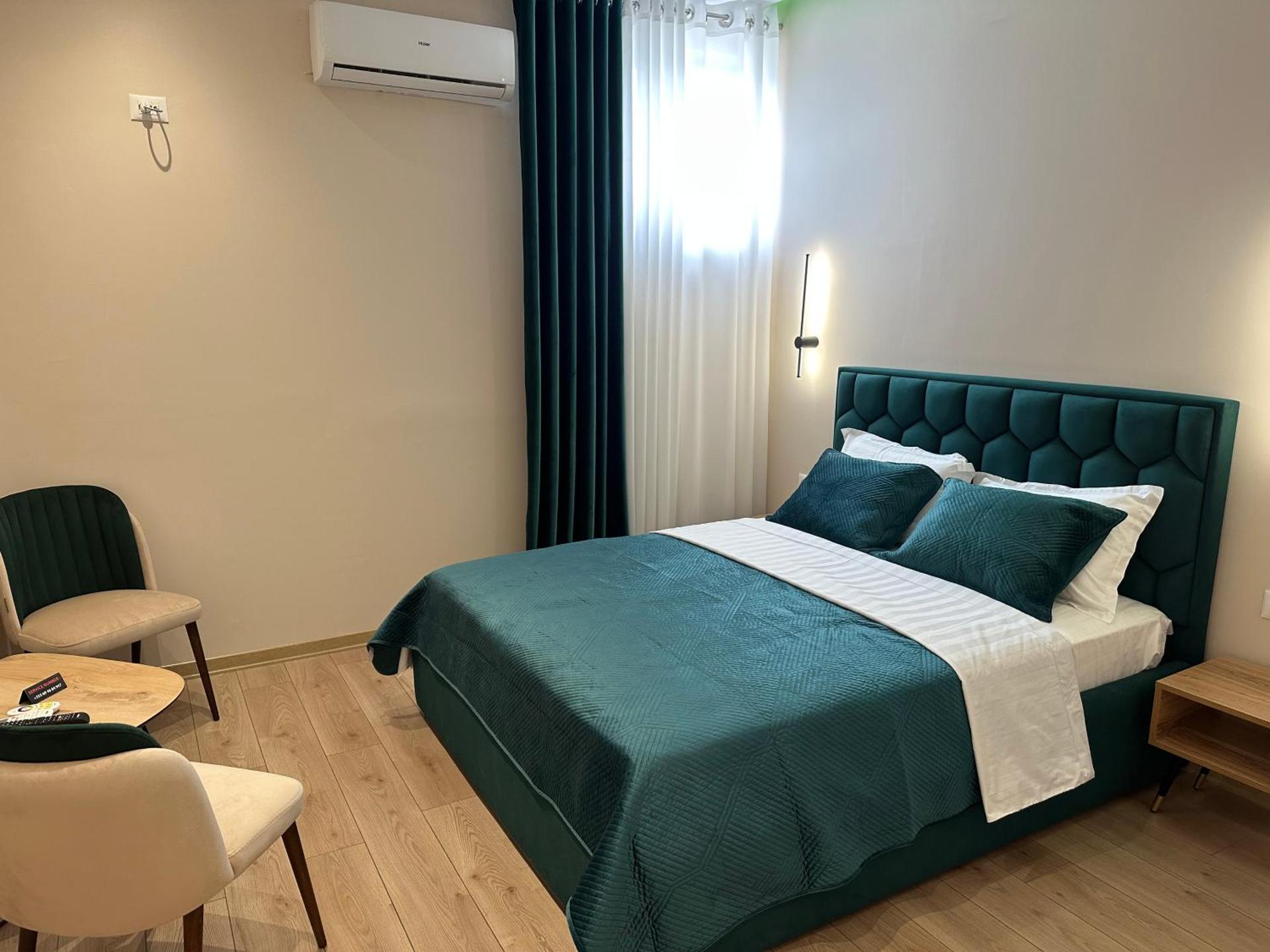 Luxury Hotel By Gjyshi - Photo 45