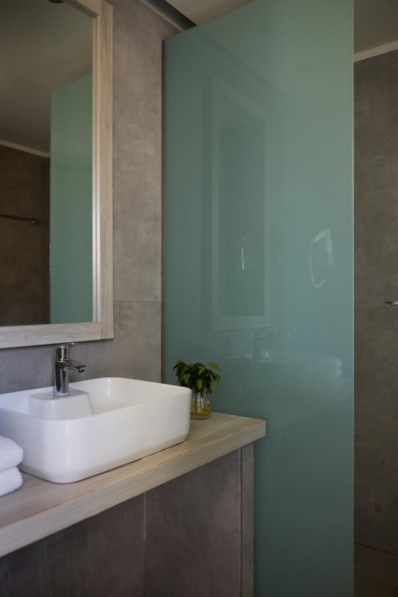 Sunrise Hotel - Photo 30