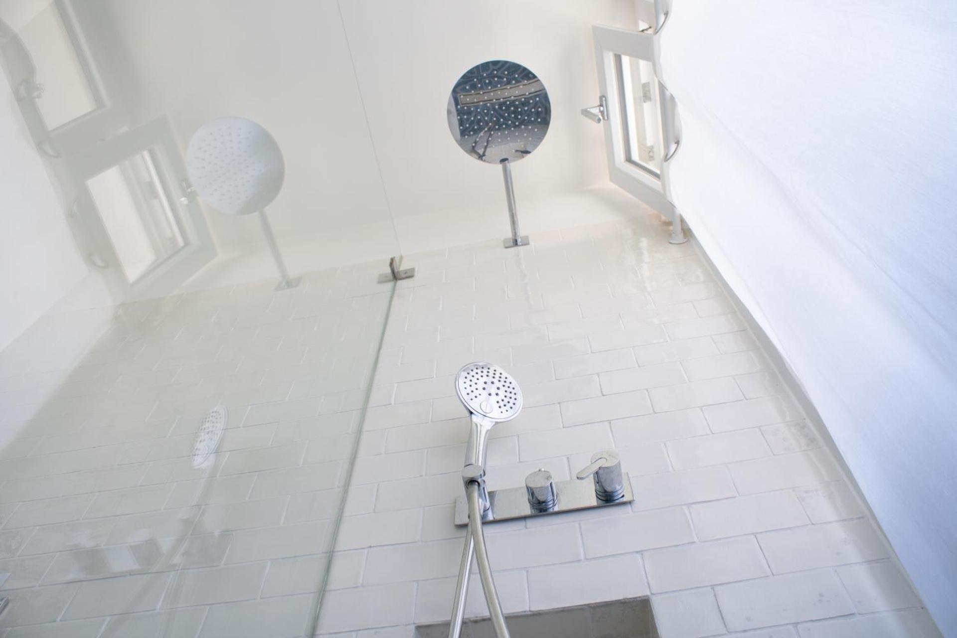 Votre chambre avec salle de bain privée et balcon végétal à Lisbonne Amoreiras - Your Room with private bathroom and balcony in Lisbon Amoreiras - Photo 9