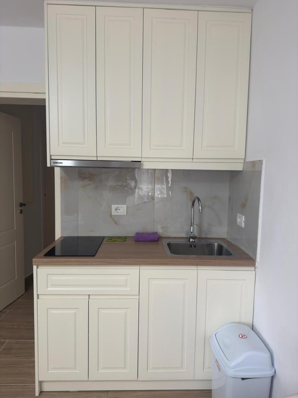 Mustafaraj Apartments Ksamil - Photo 12