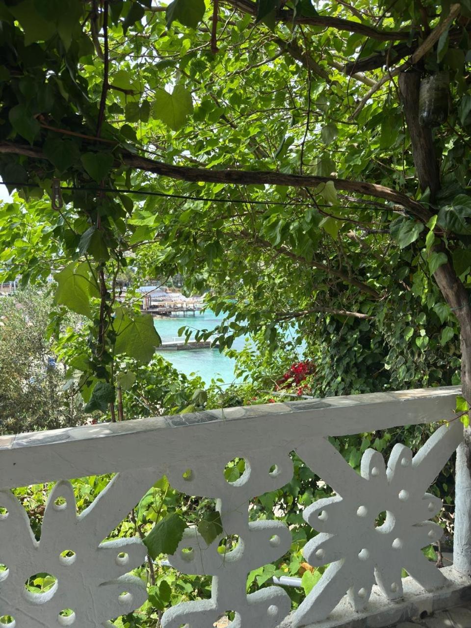 Mustafaraj Apartments Ksamil - Photo 14