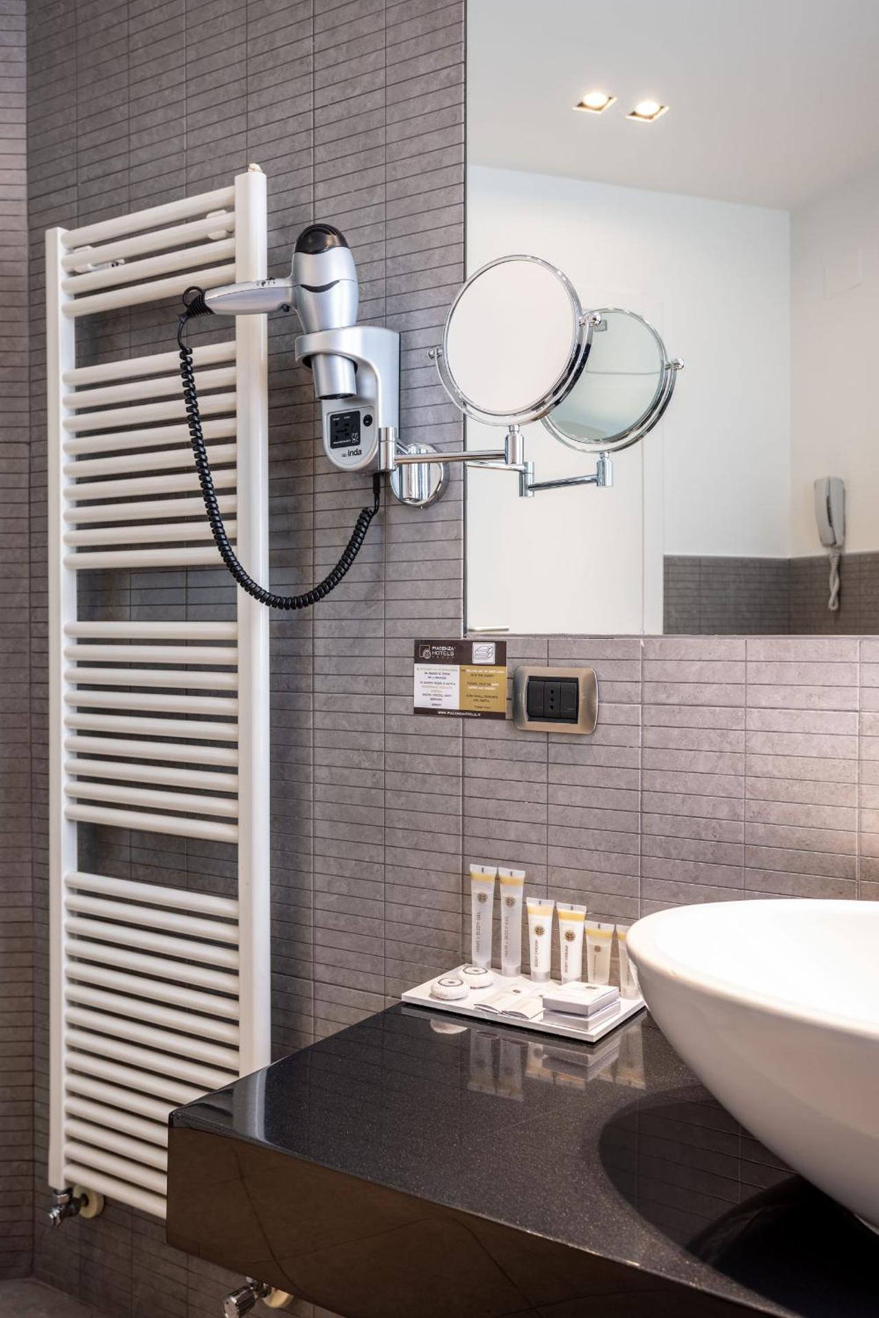 Hotel Ovest - Photo 30