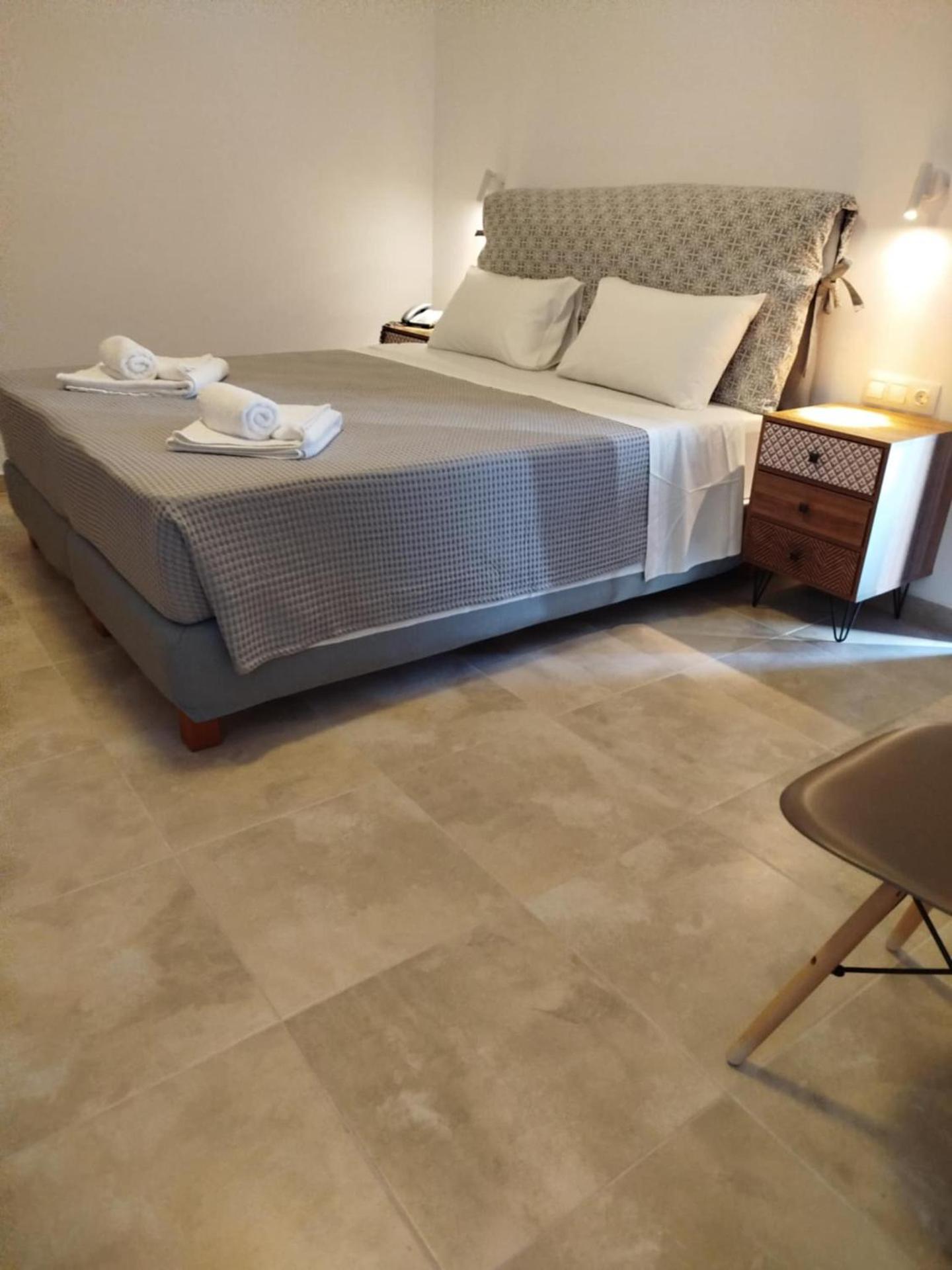 Glaronisia Hotel - Photo 67