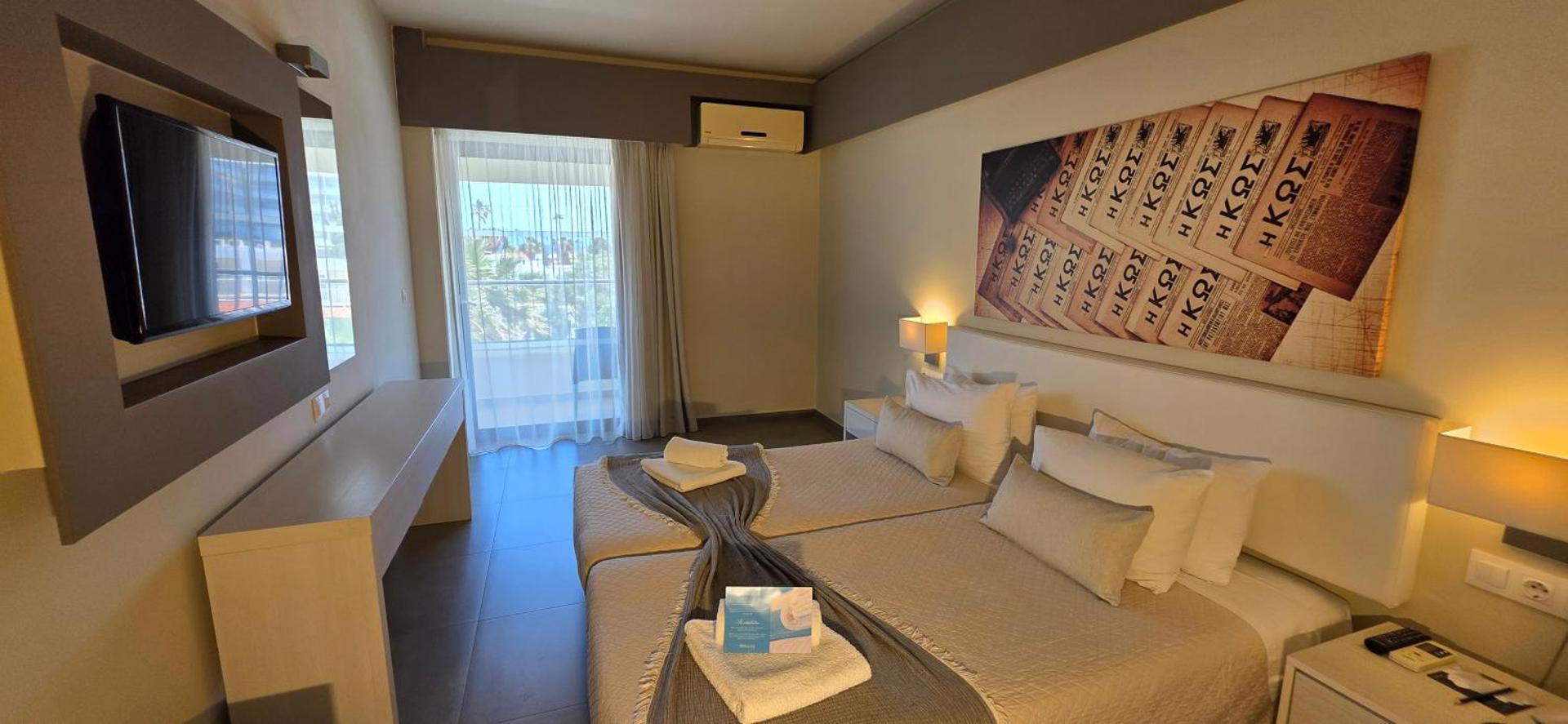 Cosmopolitan Hotel - Photo 10