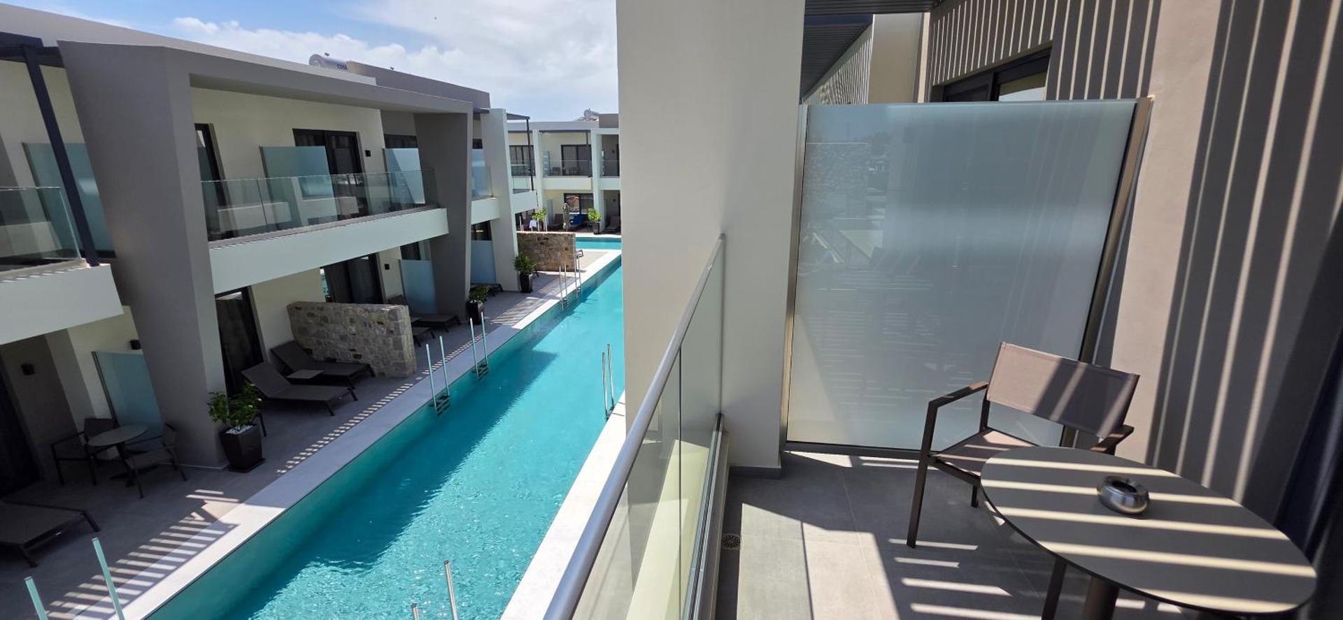 Cosmopolitan Hotel - Photo 27