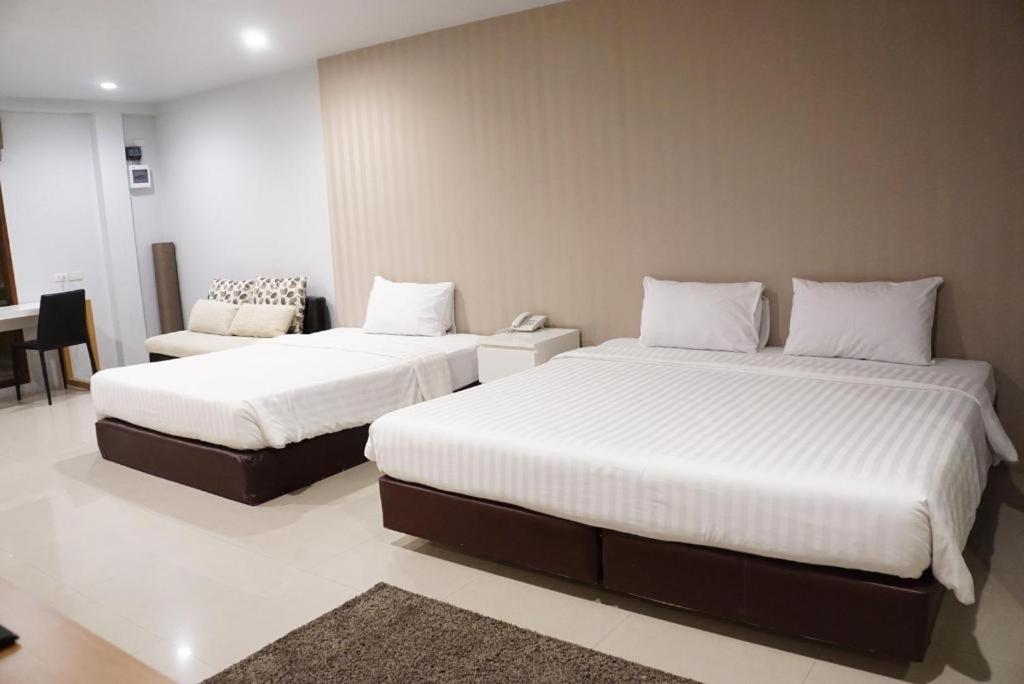 The One Residence Hotel - Photo 9