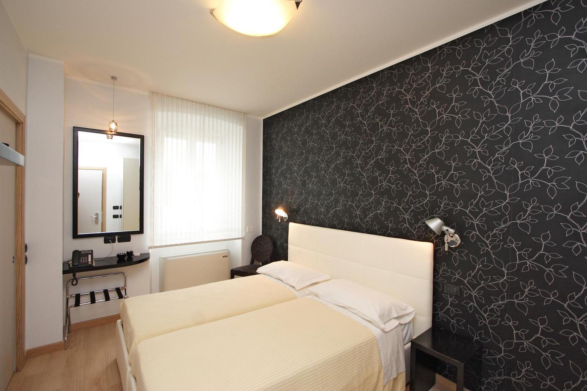 Hotel Roma - Photo 81